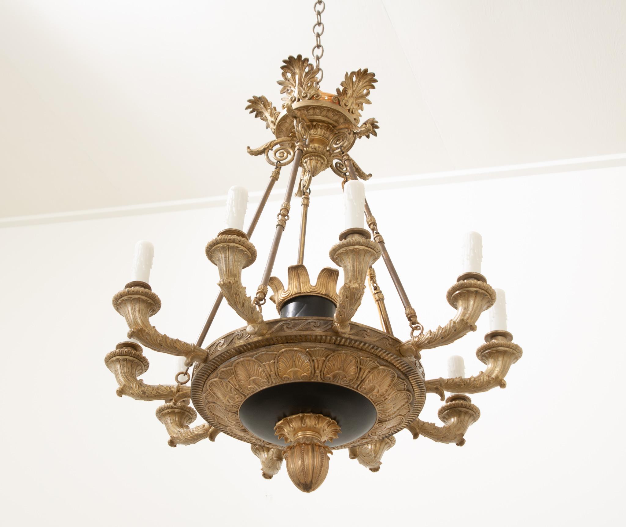 French 19th Century 1st Empire Chandelier For Sale 2