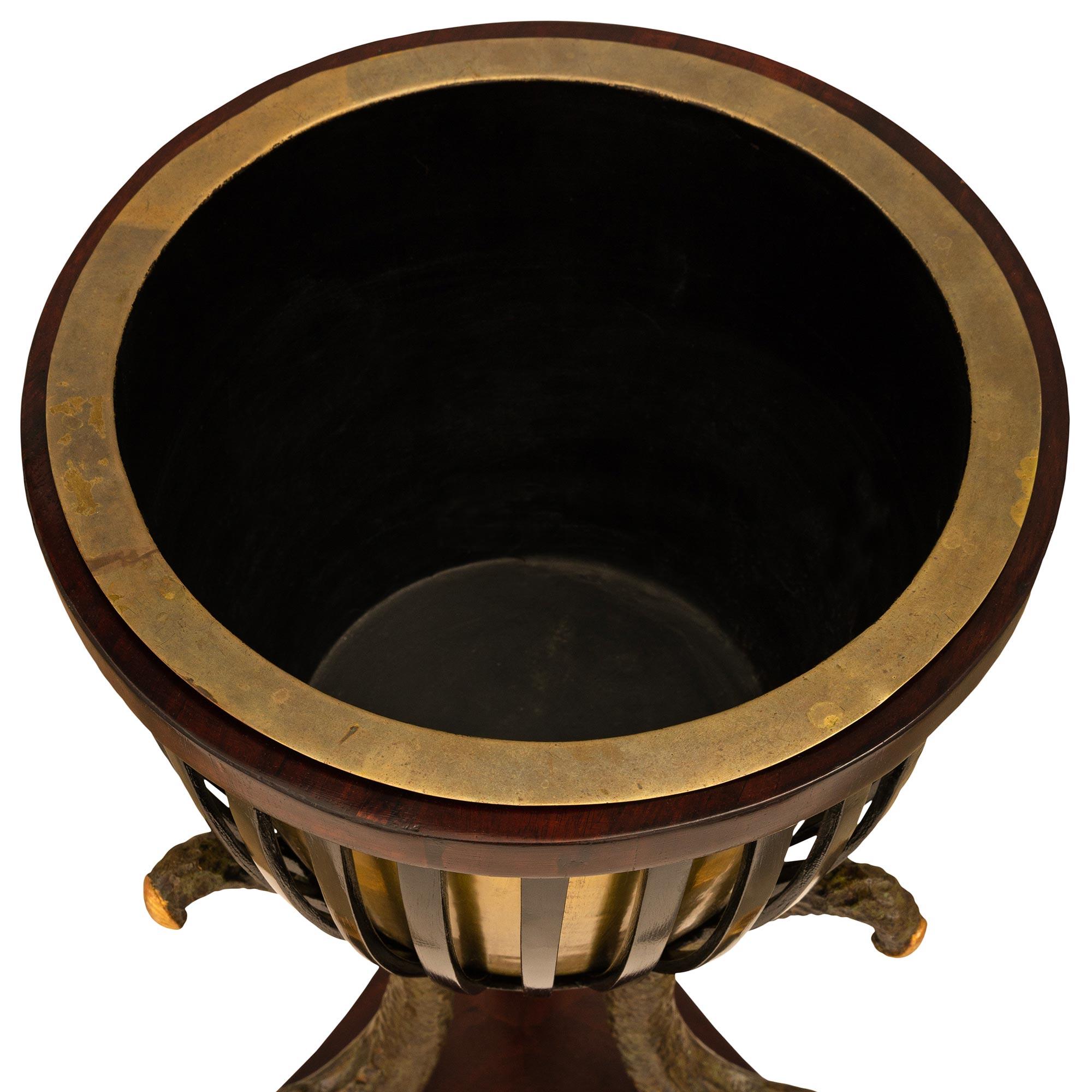 French 19th century 1st Empire Period Fruitwood, Mahogany, Brass, planter For Sale 3