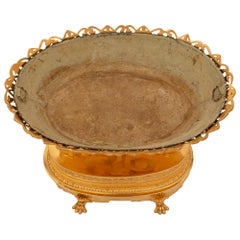 Centre de table en bronze doré d'époque Empire, 19e siècle