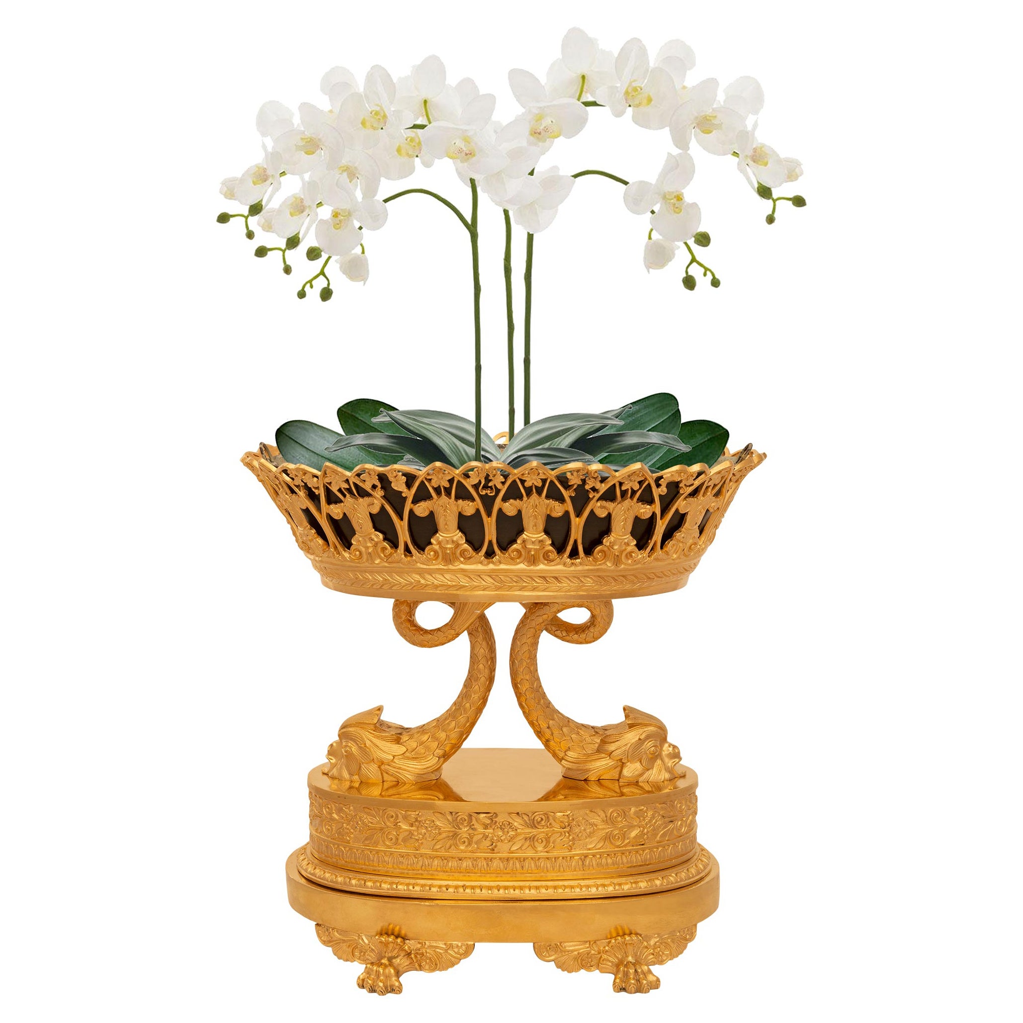 Centre de table en bronze doré d'époque Empire, 19e siècle