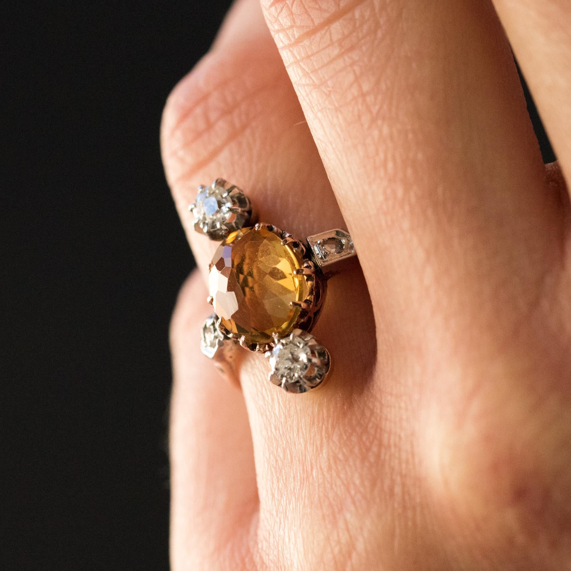 French 19th Century 2.40 Carat Citrine 18 Karat Rose Gold Diamonds Ring In Good Condition In Poitiers, FR