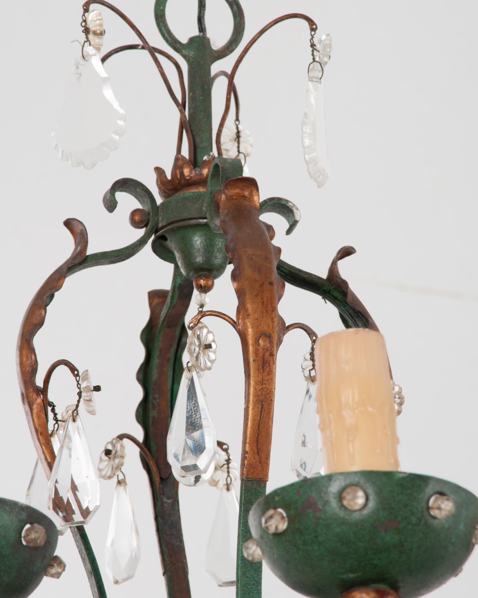 Französischer 8-Licht-Kronleuchter, 19. Jahrhundert, Französisch (Metall) im Angebot