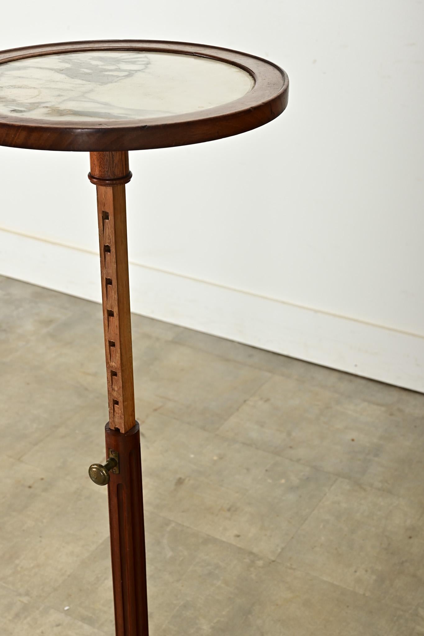 French 19th Century Adjustable Gueridon Table In Good Condition In Baton Rouge, LA