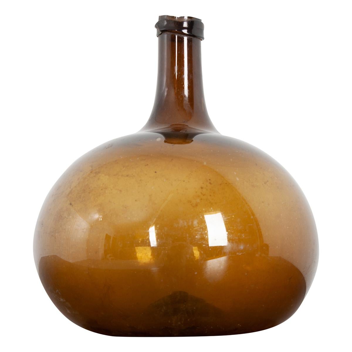 French 19th Century Amber Glass Wine Keg In Good Condition In Baton Rouge, LA