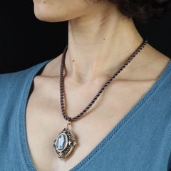 French 19th Century Antique Cameo 18 Karat Rose Gold Diamond Pendant Brooch