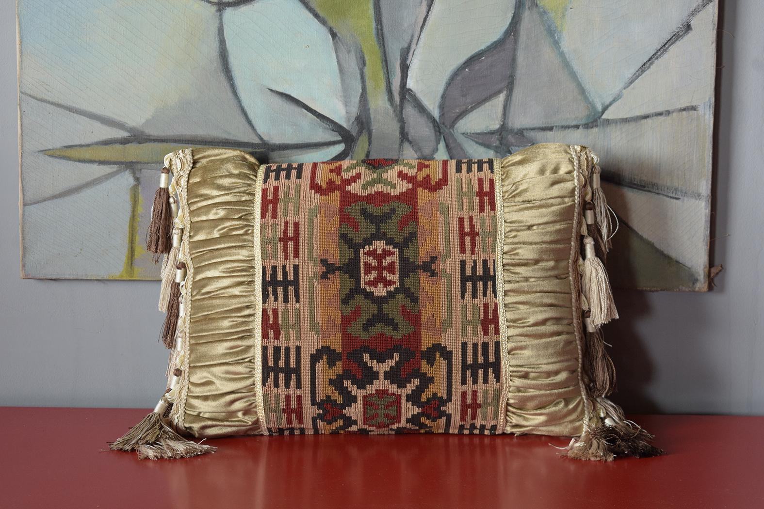 19th-Century French Antique Floral Tapestry Pillows with Gold Velvet and Tassels In Good Condition For Sale In Los Angeles, CA