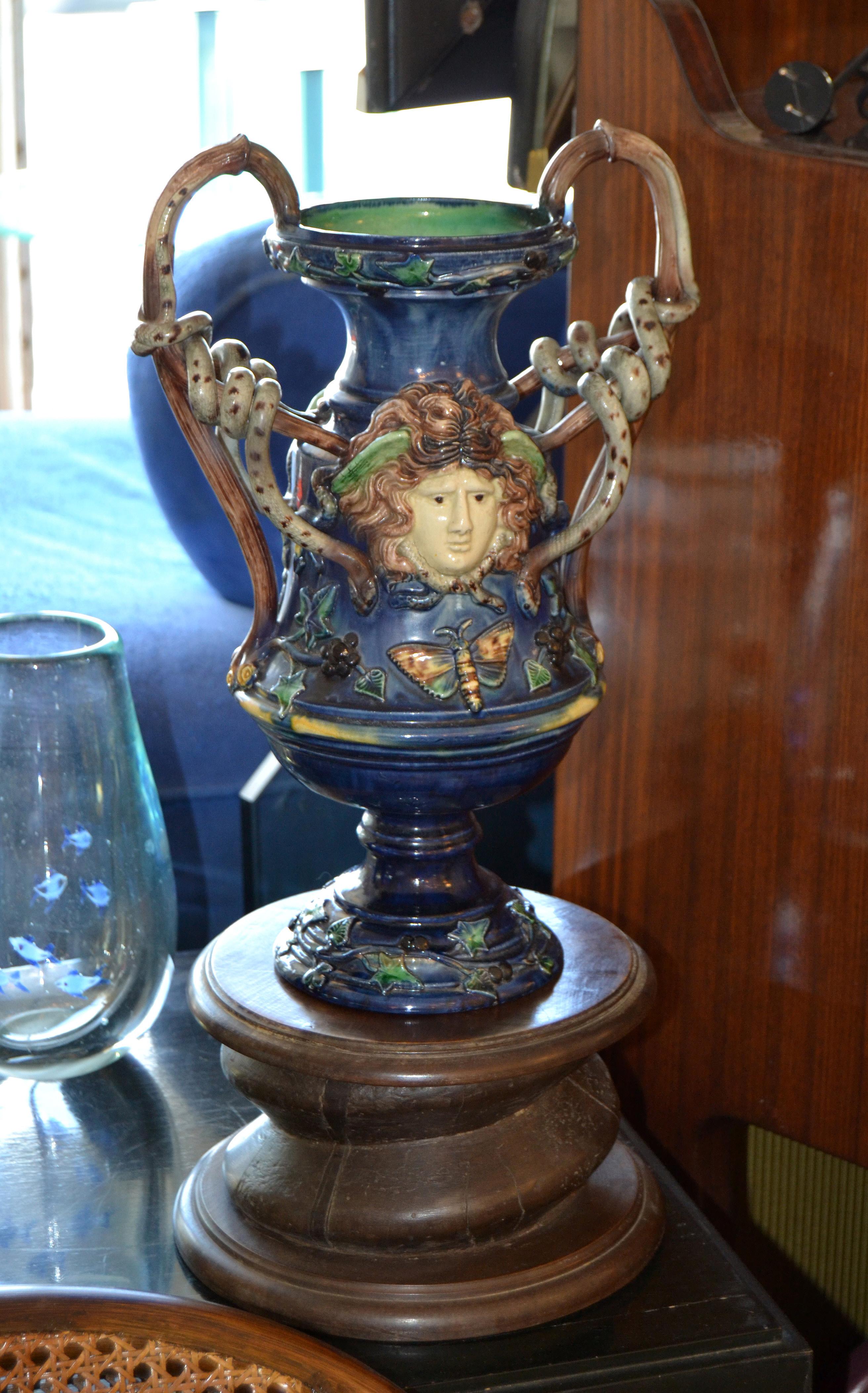 French 19th Century Antique Hand Painted Ceramic Vase Wine Decanter Wooden Riser In Good Condition For Sale In Miami, FL