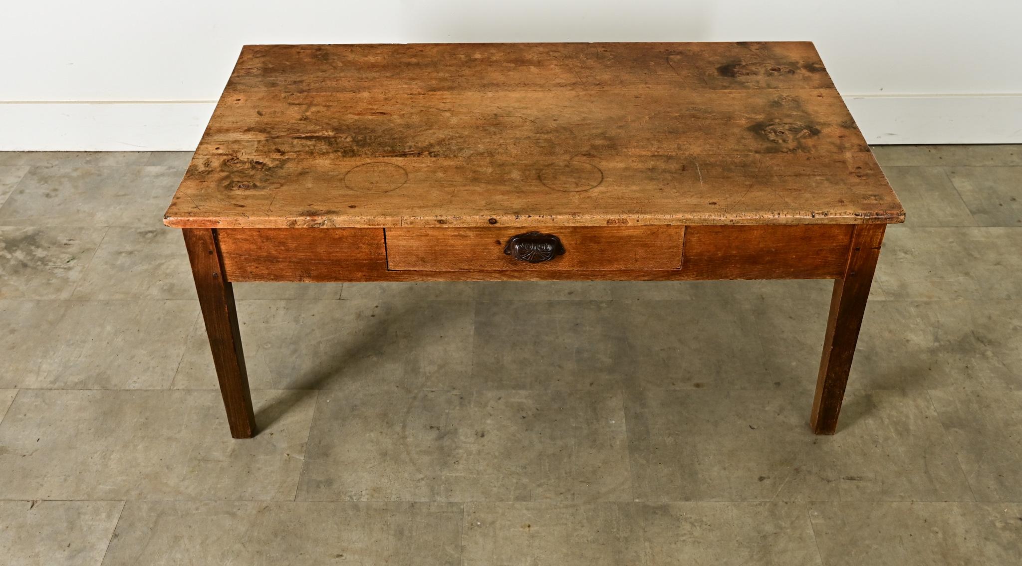 French 19th Century Applewood Coffee Table In Good Condition In Baton Rouge, LA