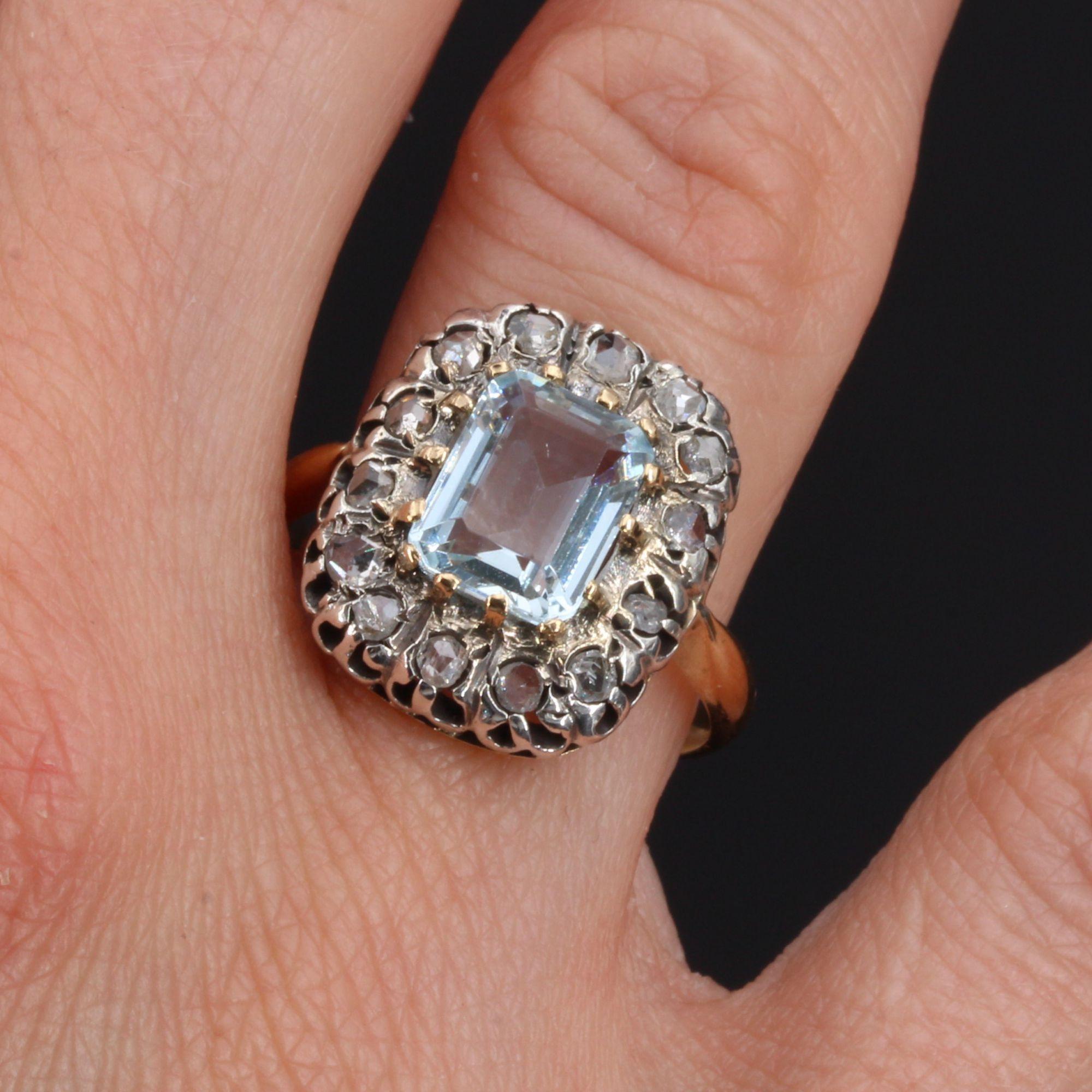 Emerald Cut French 19th Century Aquamarine Diamonds 18 Karat Yellow Gold Ring For Sale