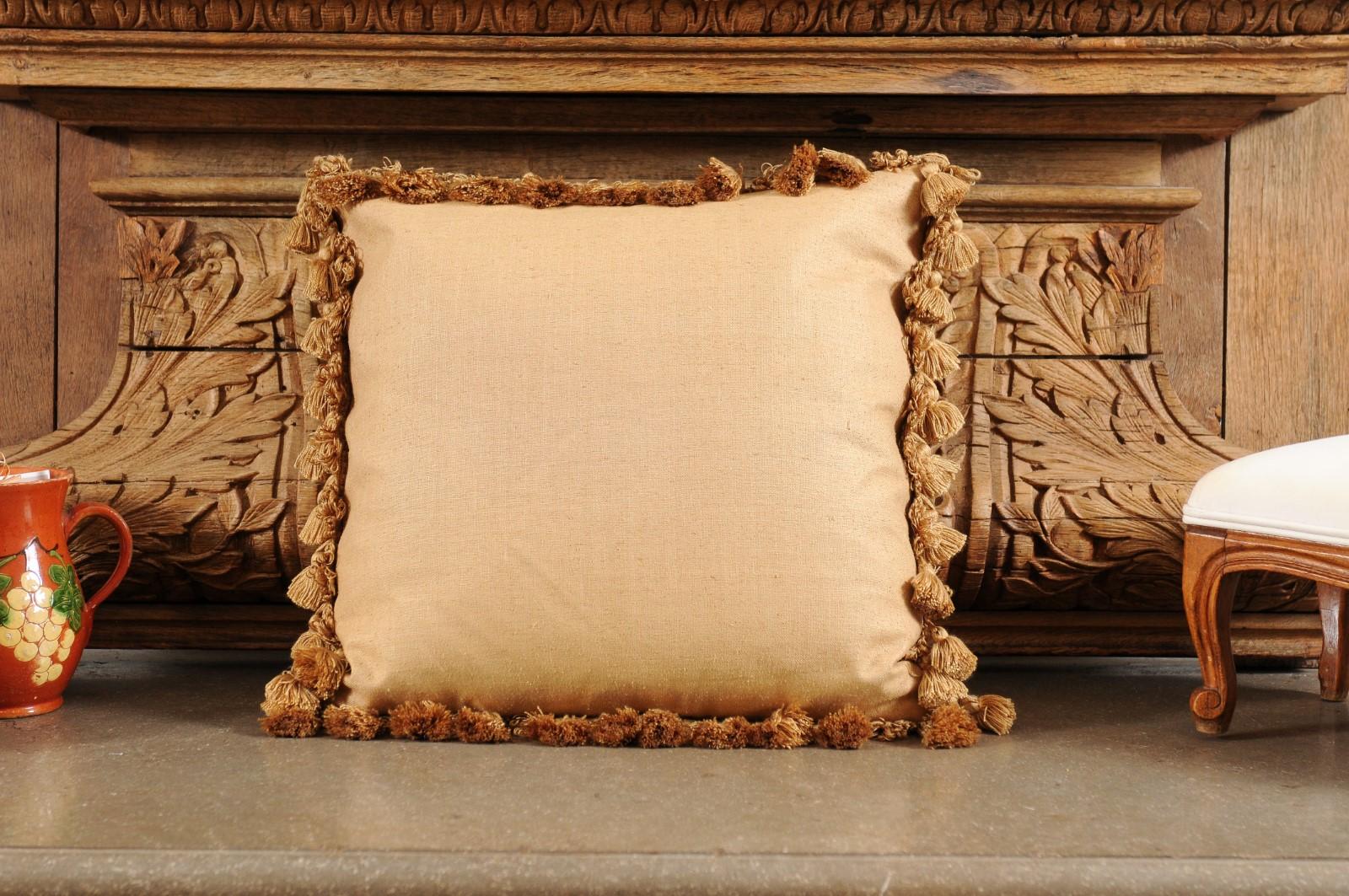 French 19th Century Aubusson Tapestry Pillow with Floral Decor and Tassels For Sale 7