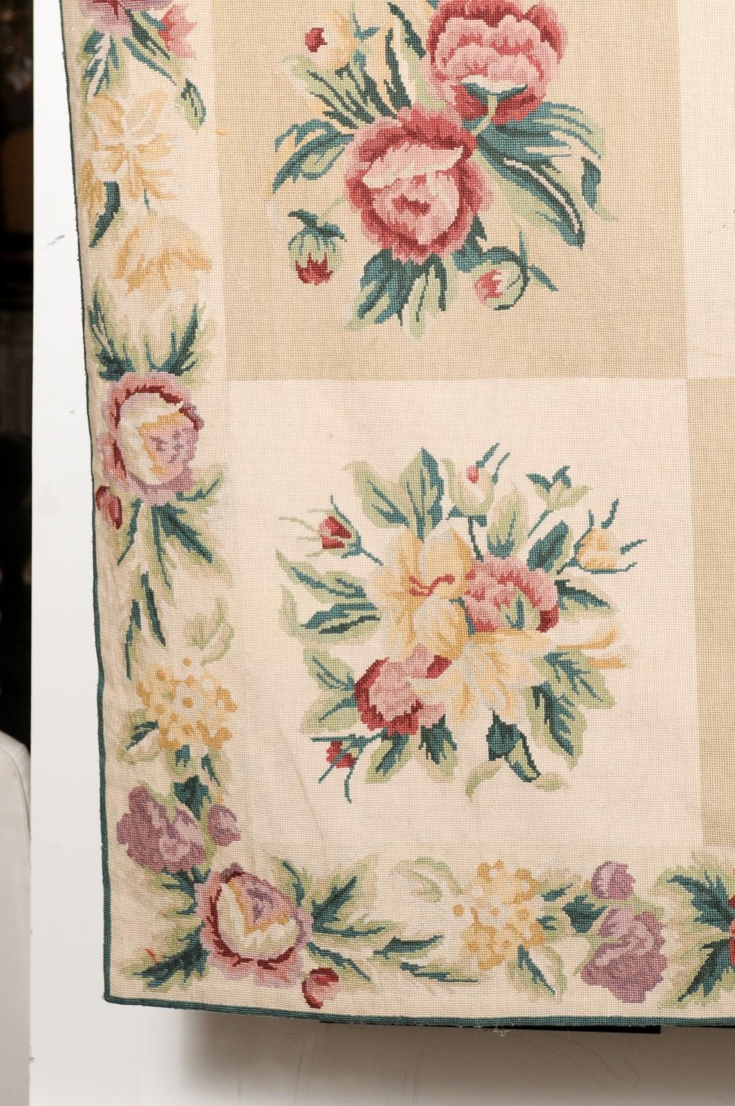 French 19th Century Aubusson Wall Tapestry with Pink and Cream Floral Décor For Sale 3