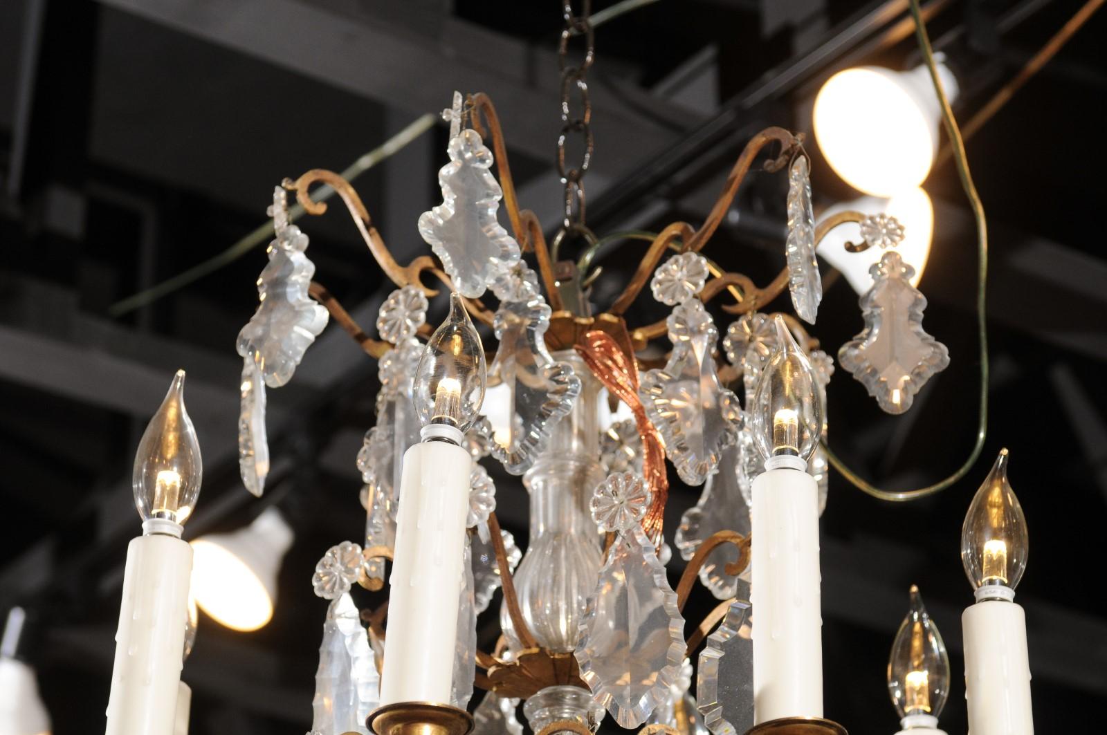French 19th Century Baccarat Crystal Eight-Light Chandelier with Brass Armature In Good Condition In Atlanta, GA