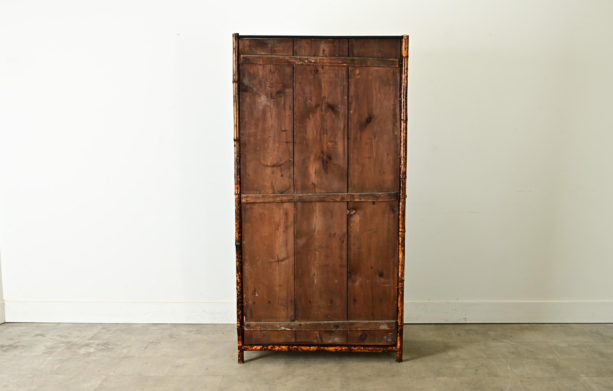 French 19th Century Bamboo & Decoupage Bookcase For Sale 6