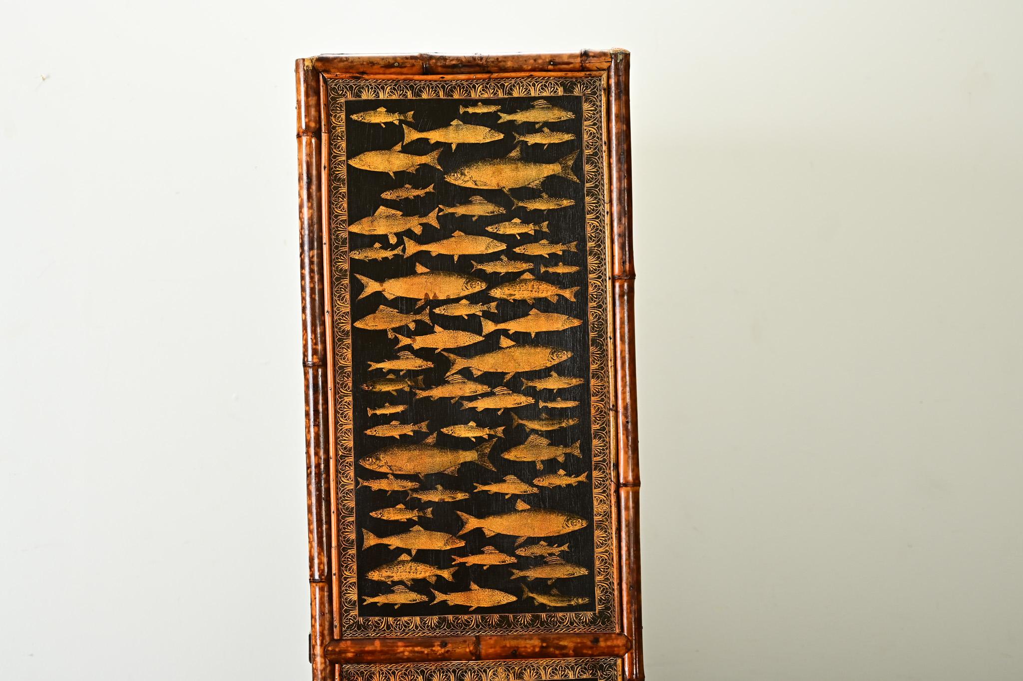 French 19th Century Bamboo & Decoupage Bookcase For Sale 3
