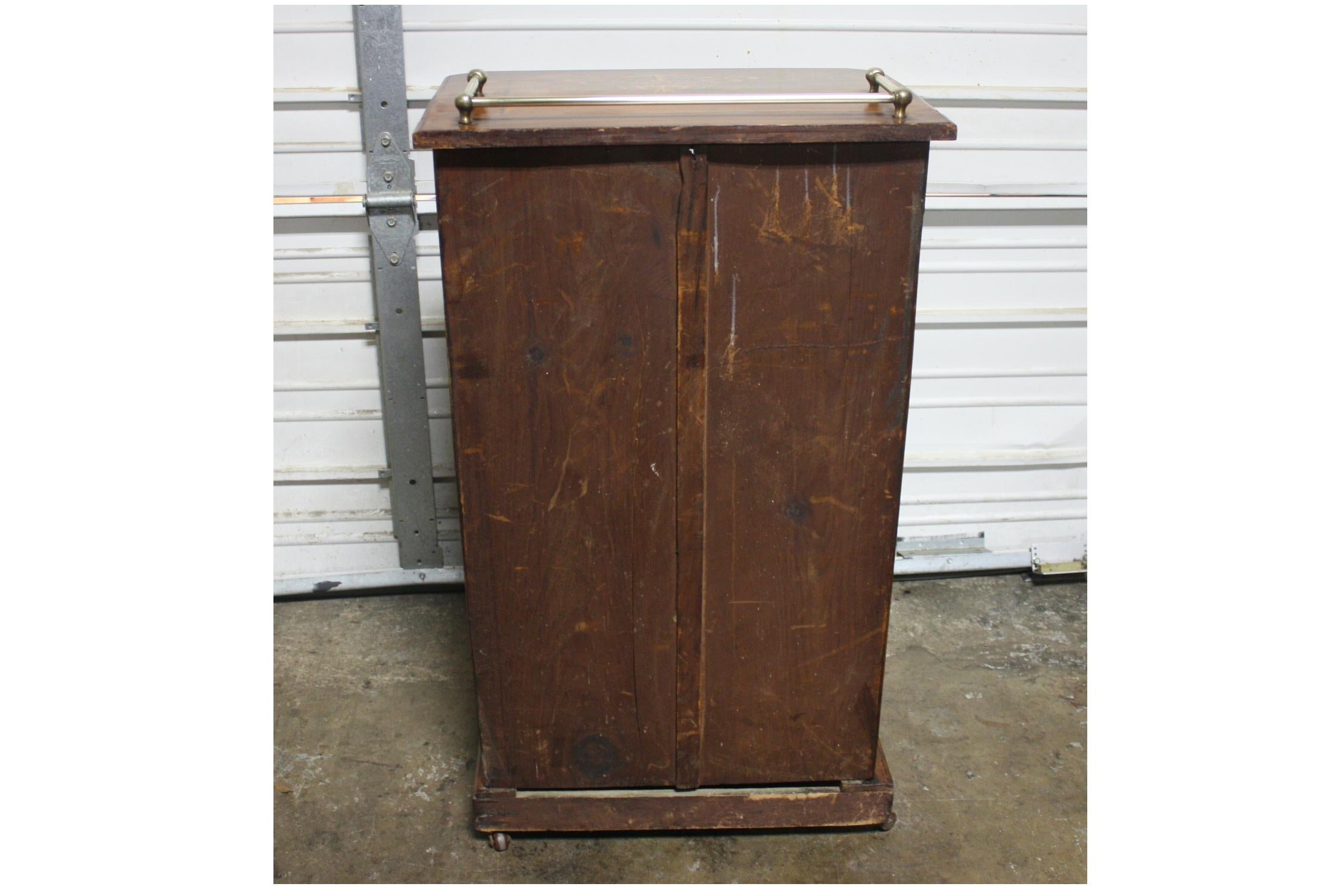 French 19th Century Bar Cabinet For Sale 3