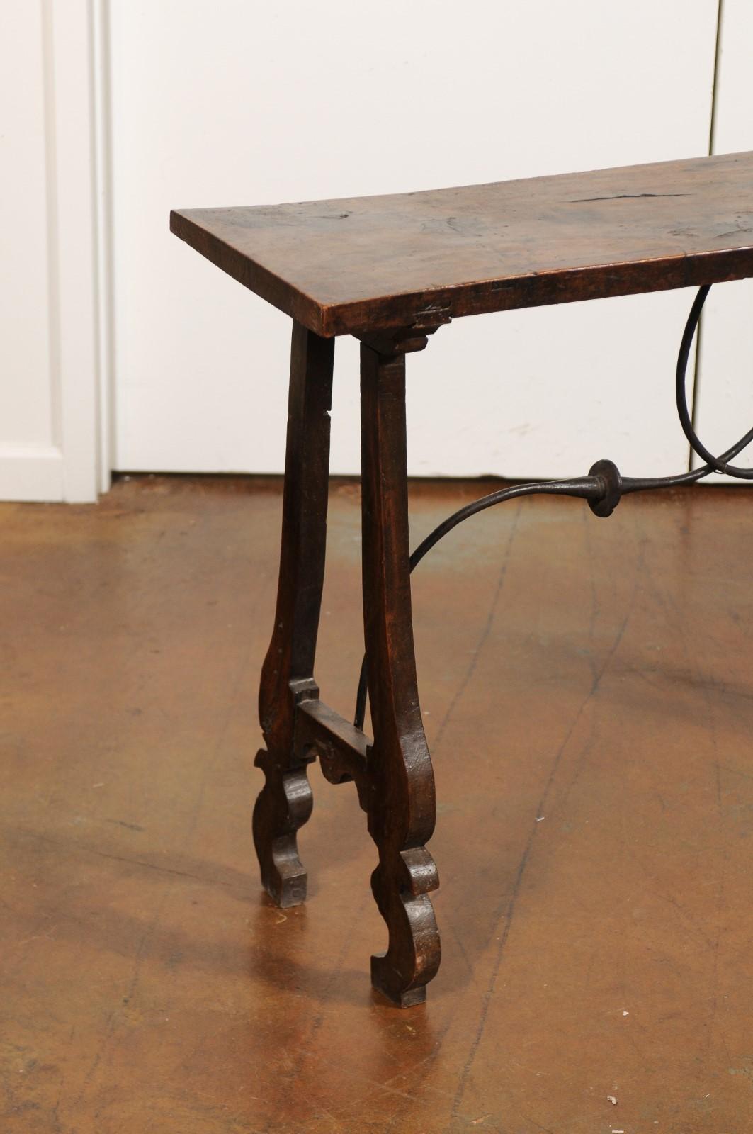 French 19th Century Baroque Walnut Console Table with Lyre Legs and Stretcher (Französisch)