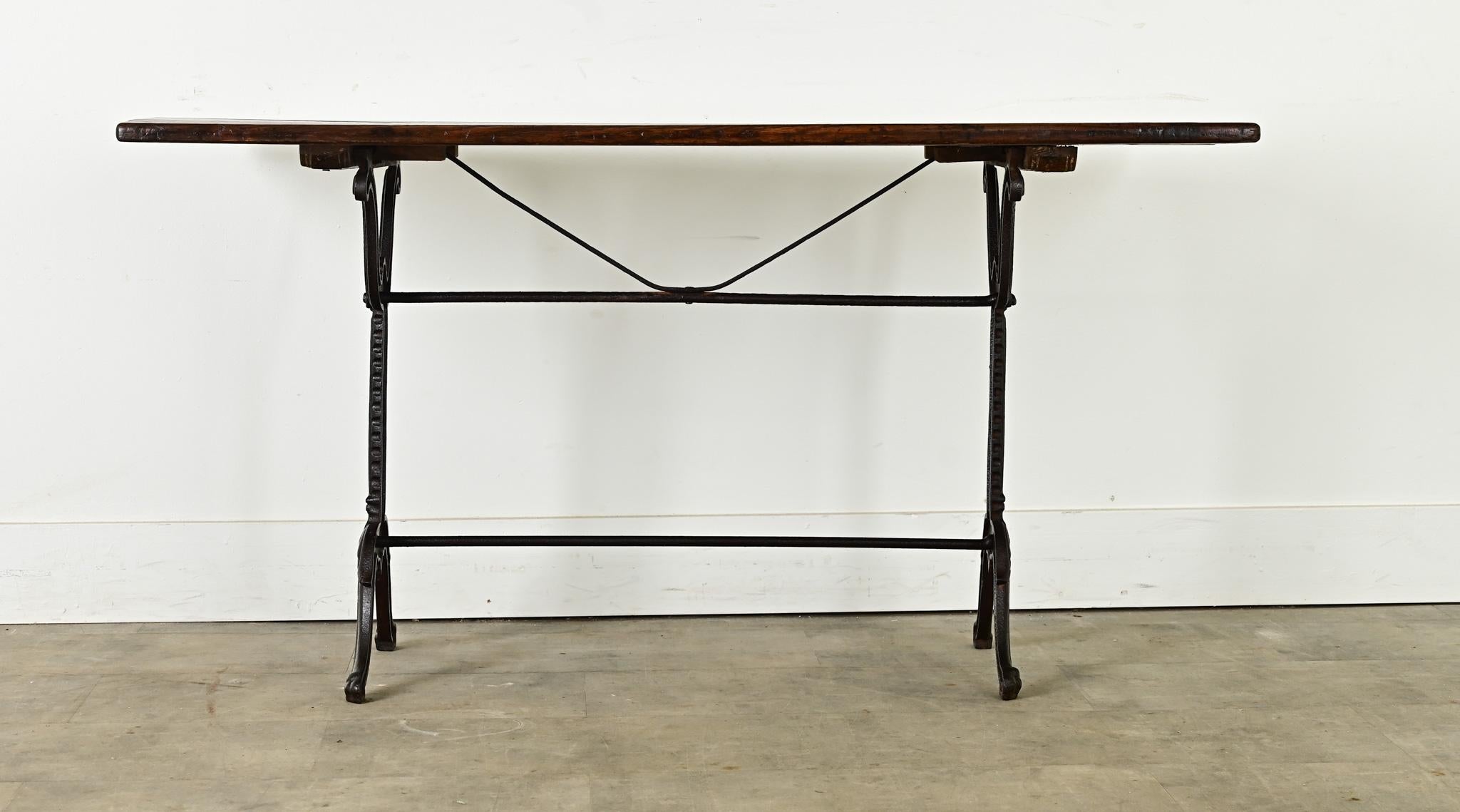 Français Table de bistrot des Beaux-Arts français du 19e siècle en vente
