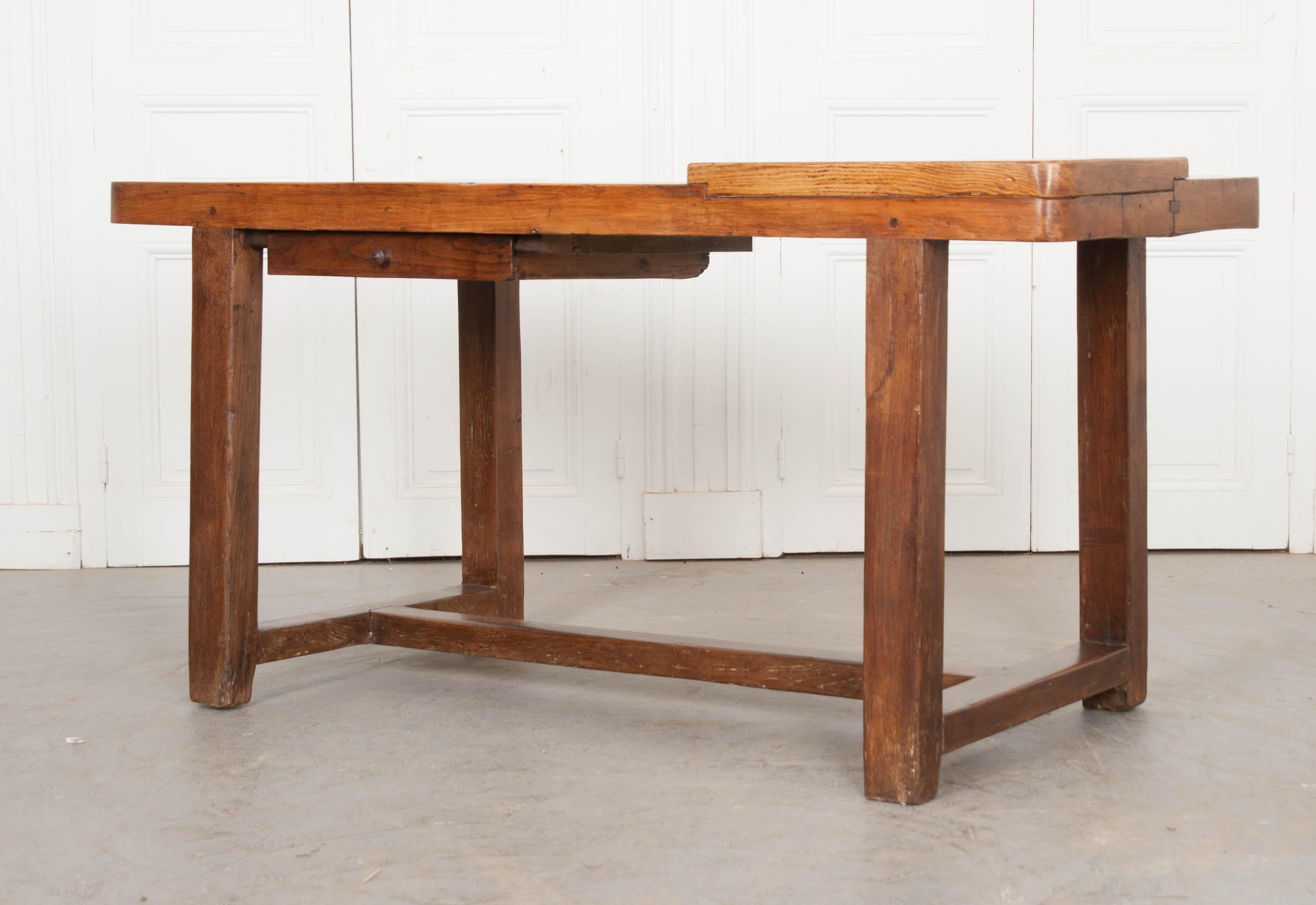 French 19th Century Beech and Oak Worktable from Burgundy 6
