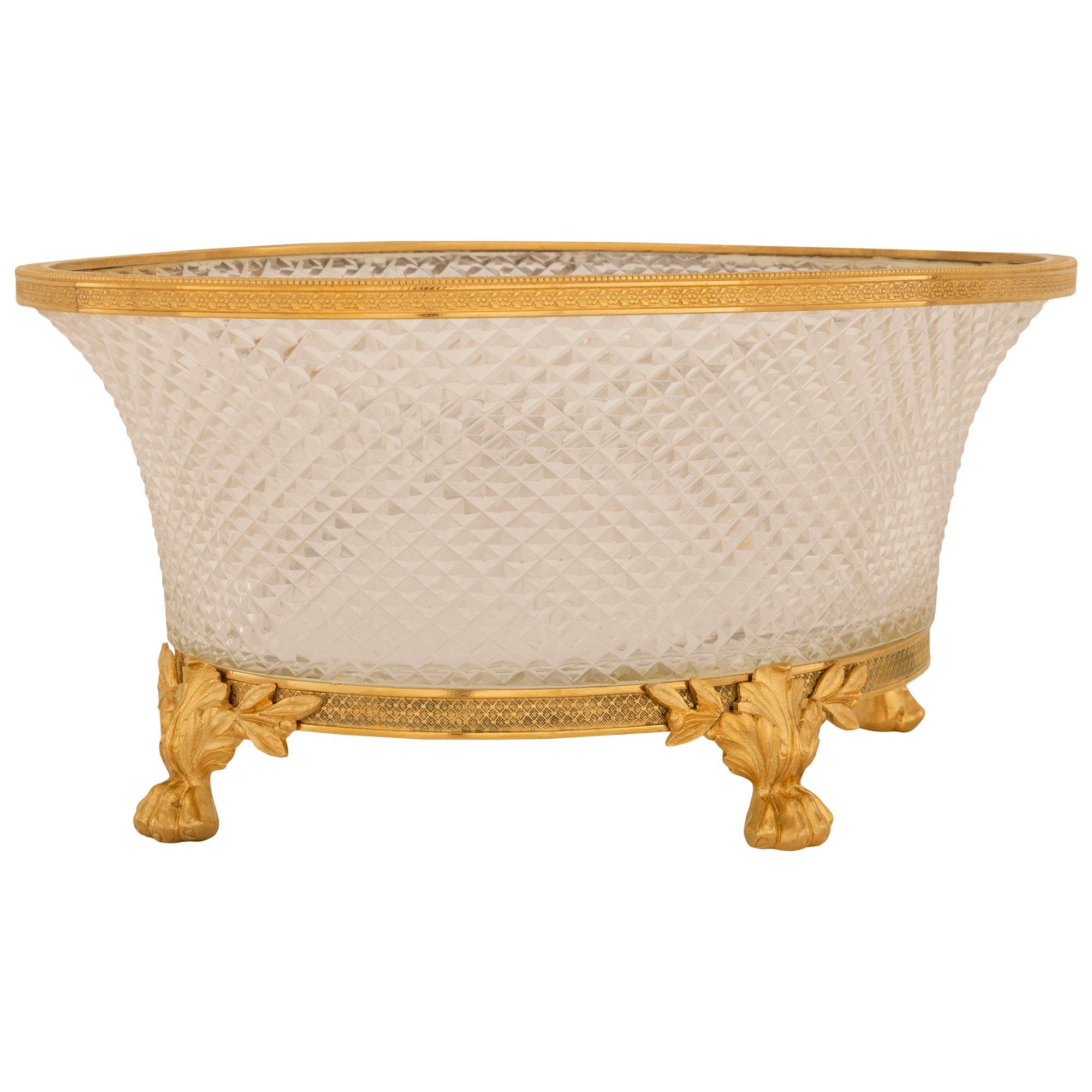 French 19th Century Belle Époque Period Baccarat Crystal and Ormolu Centerpiece In Good Condition For Sale In West Palm Beach, FL