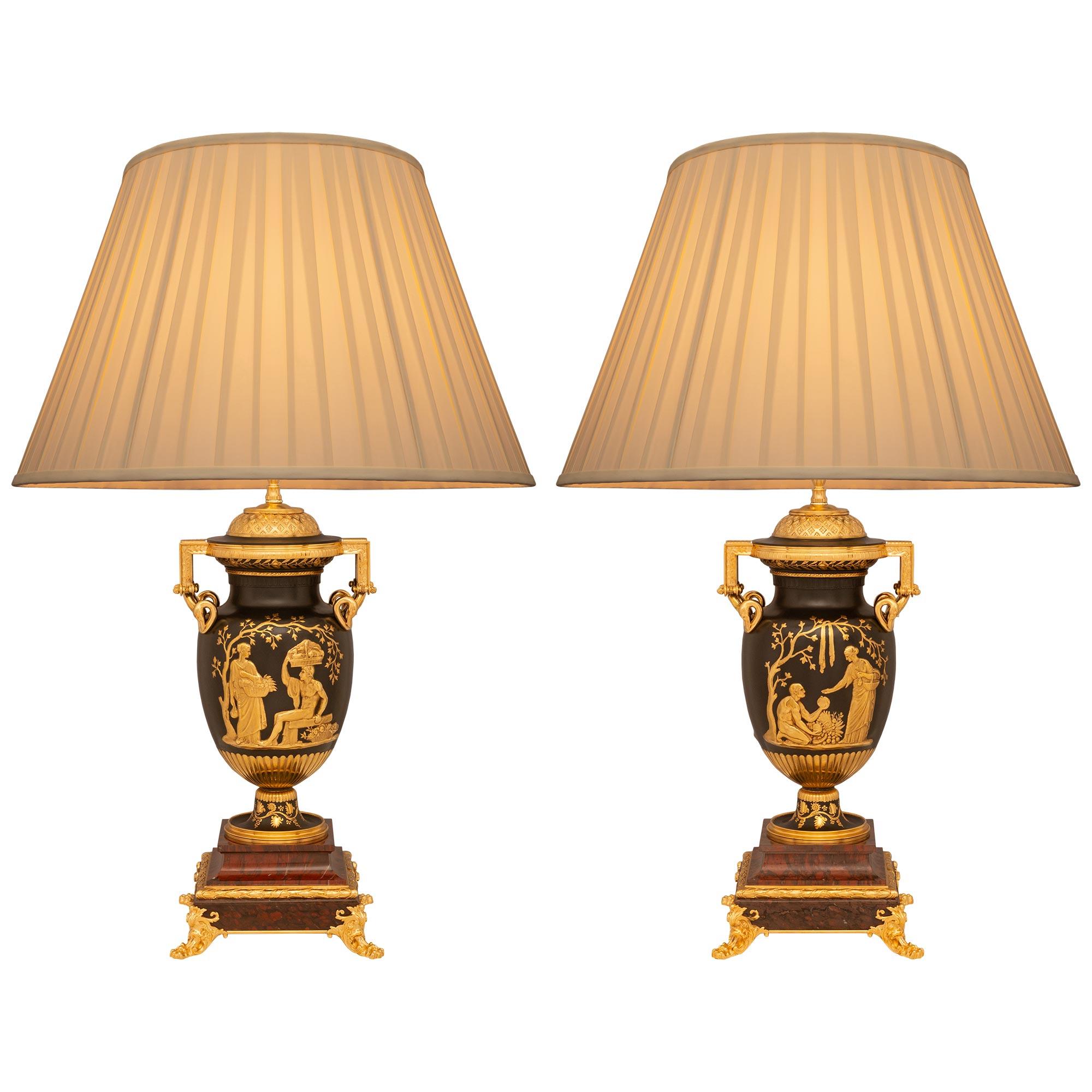 French 19th Century Belle Epoque Period Bronze And Ormolu Lamps For Sale 5