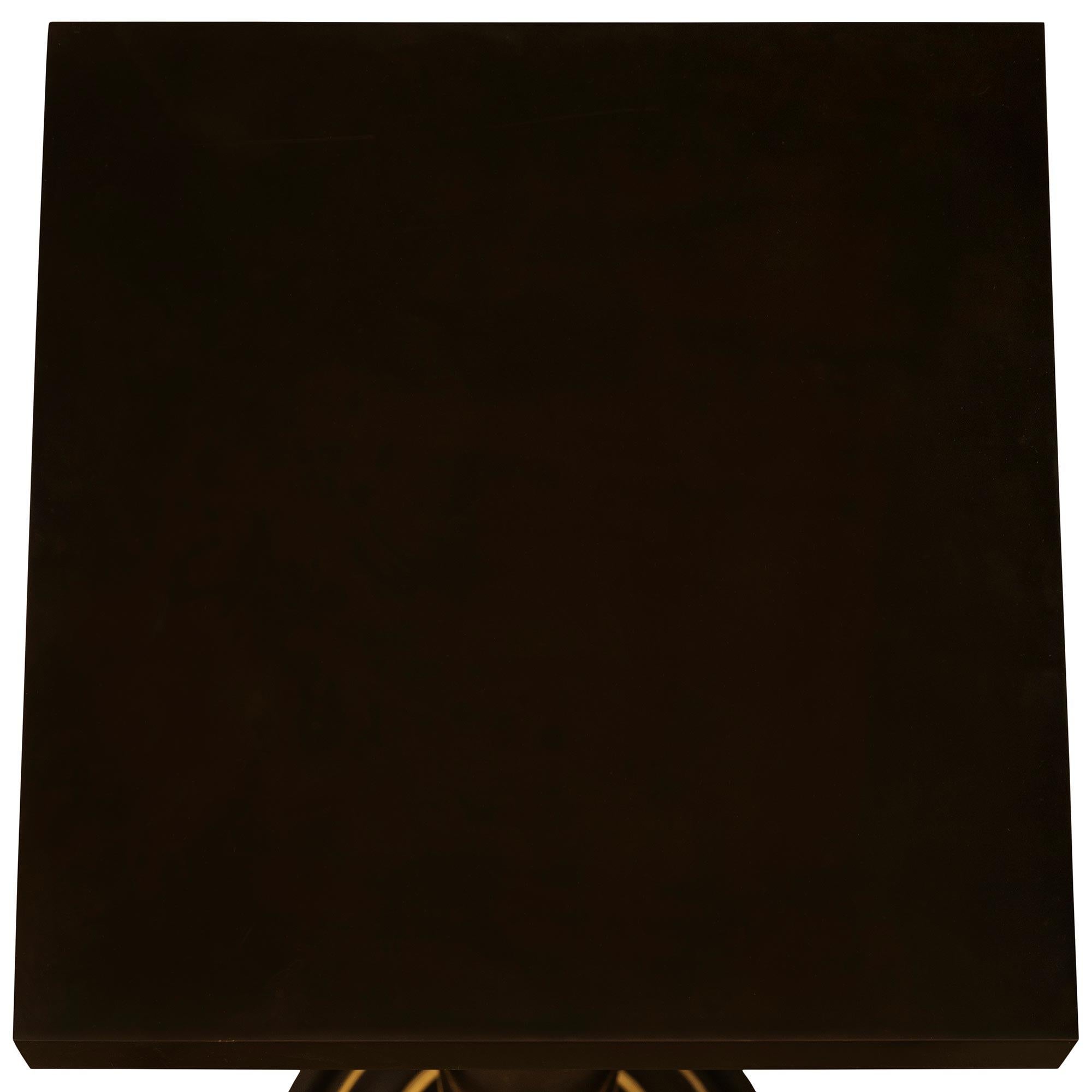 Französisch 19. Jahrhundert Belle Epoque Periode Bronze und Ormolu Pedestal im Angebot 3