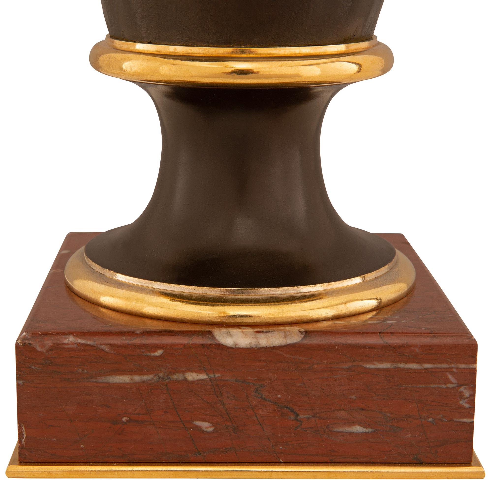 Buste en bronze, marbre et bronze doré d'époque Belle Époque du XIXe siècle en vente 2
