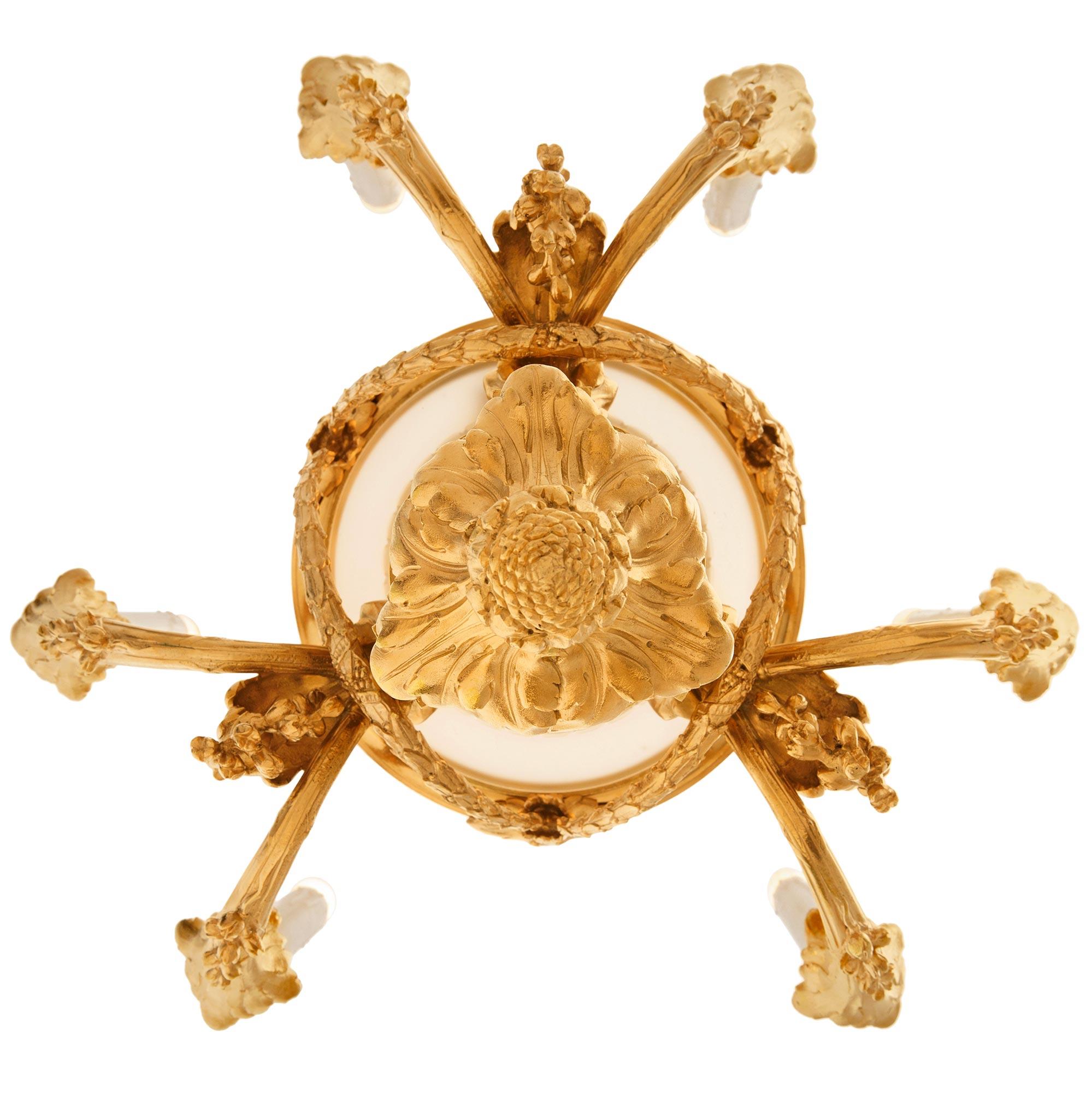 Französischer Kristall- und Ormolu-Kronleuchter aus der Belle Epoque des 19. im Angebot 4