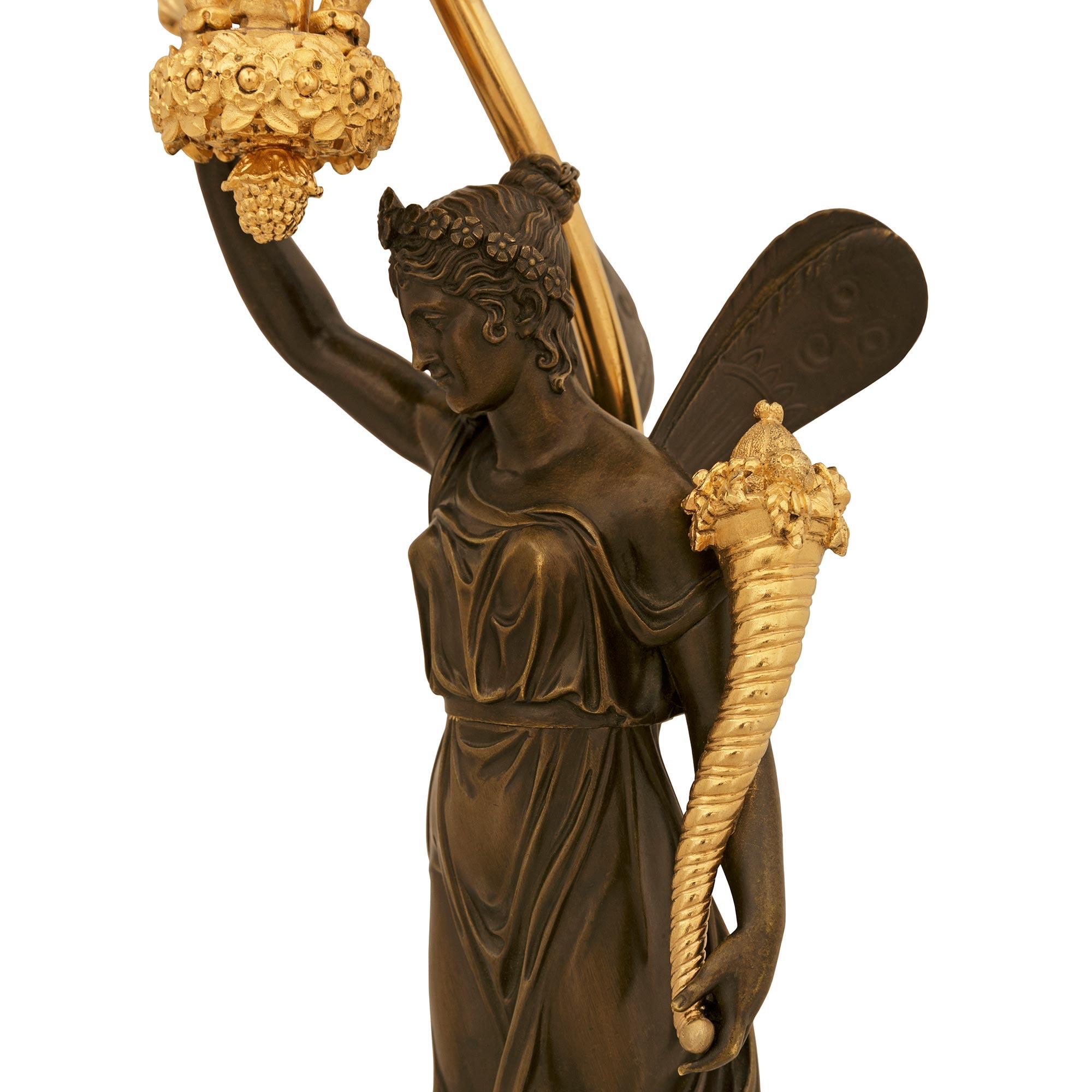 Lámpara francesa del siglo XIX Belle Epoque, estilo Imperio, de bronce y Ormolu en venta 1