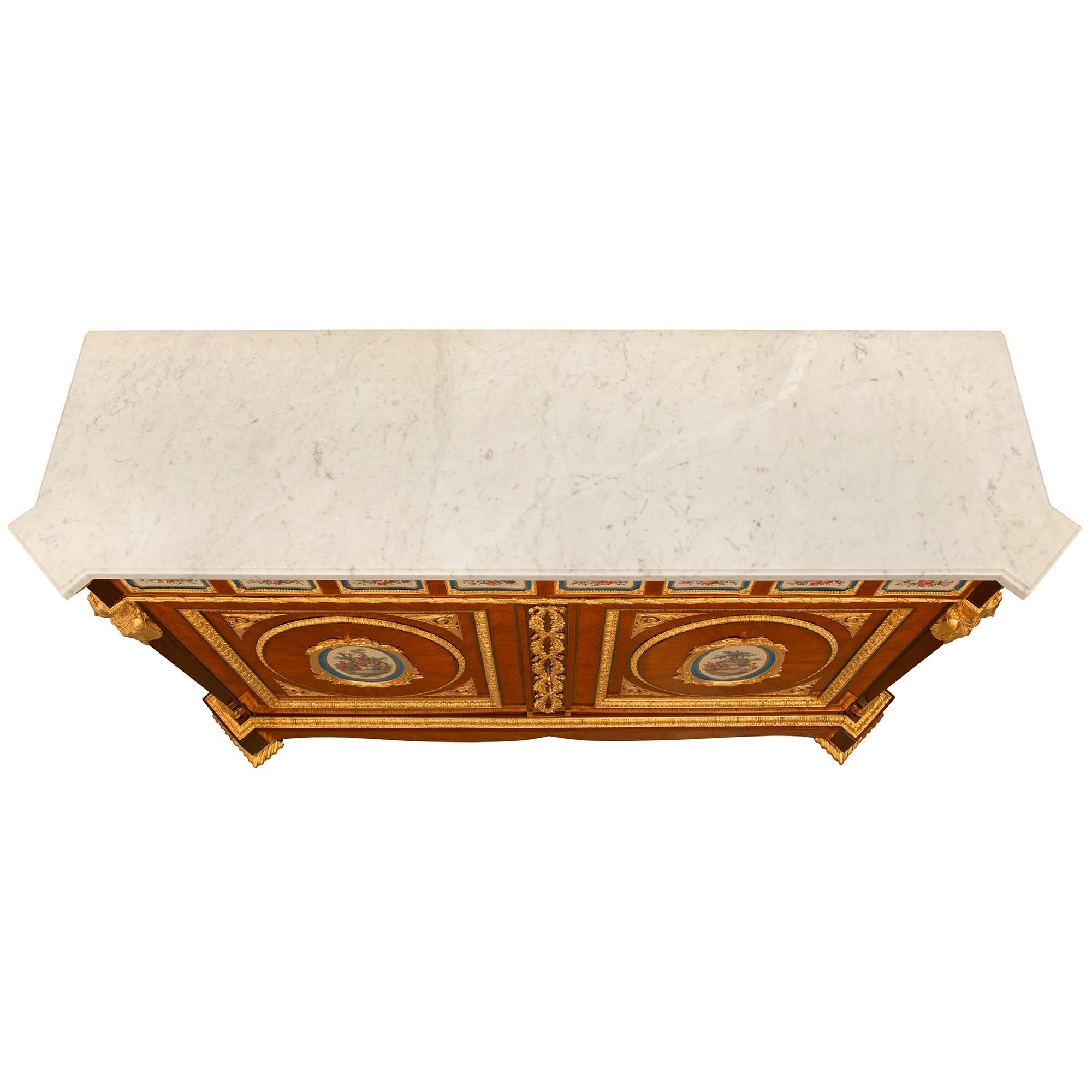 French 19th century Belle Époque period Louis XVI st. white Carrara cabinet For Sale 9