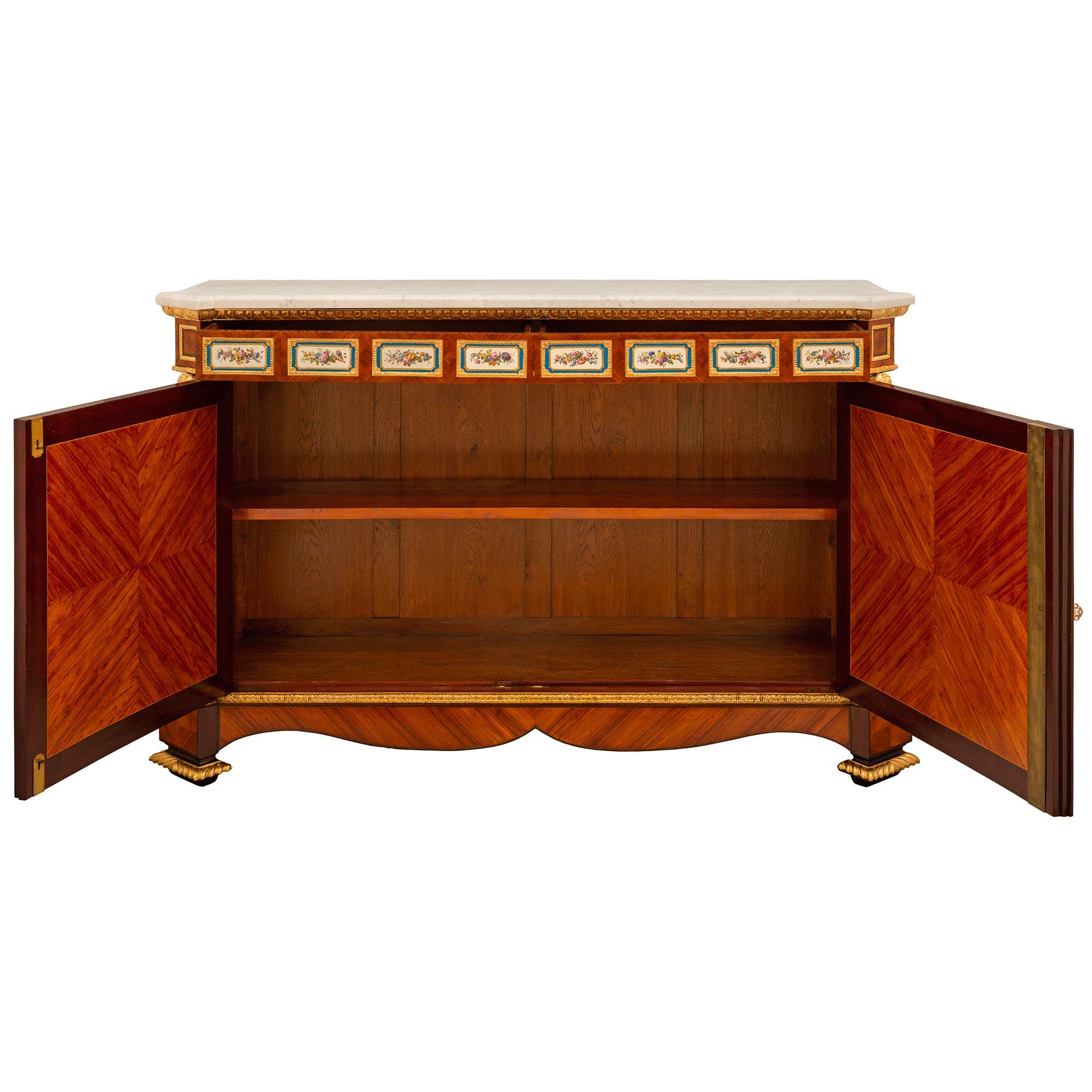 French 19th century Belle Époque period Louis XVI st. white Carrara cabinet In Good Condition For Sale In West Palm Beach, FL