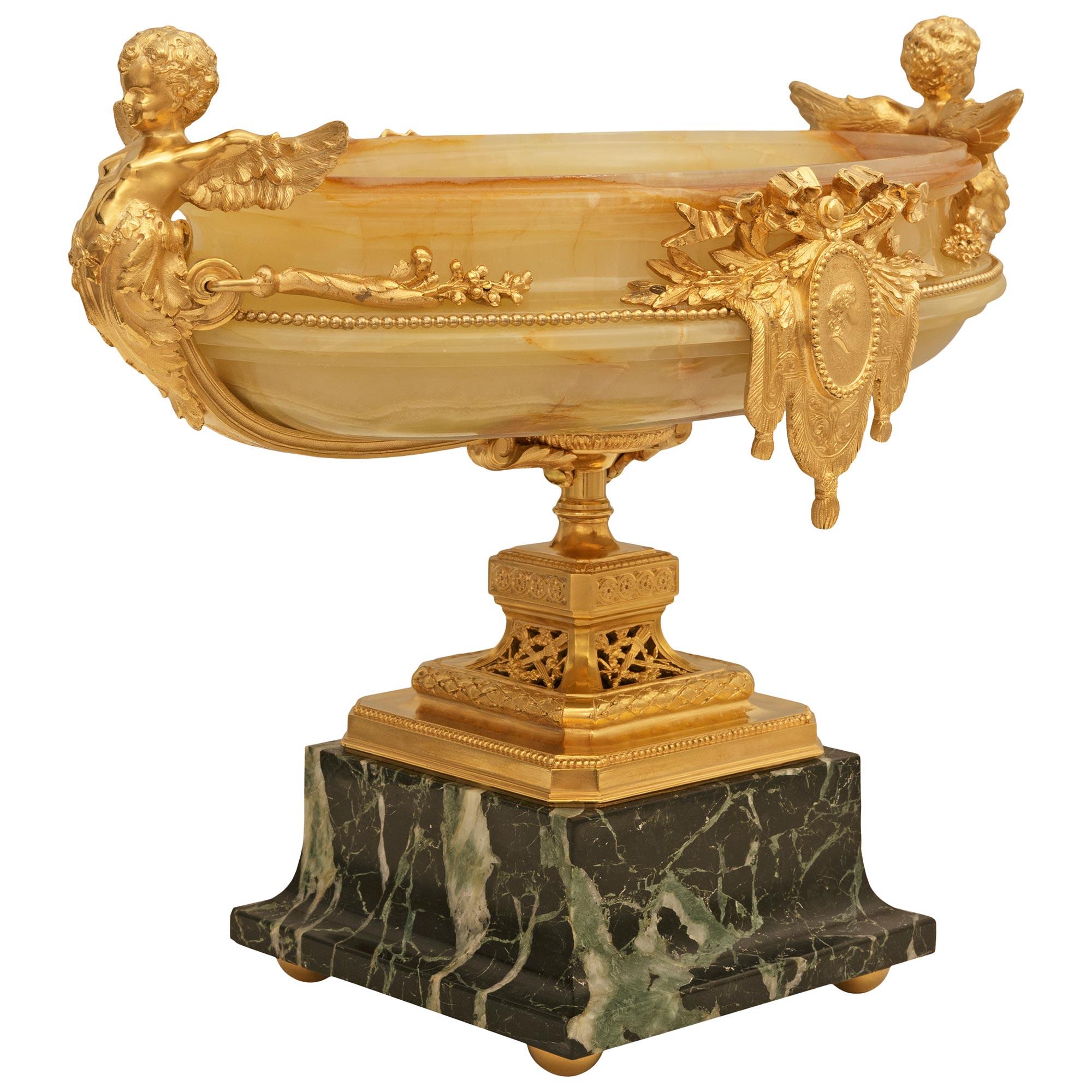 Francese French 19th century Belle Epoque Period Onyx, Marble and Ormolu centerpiece in vendita