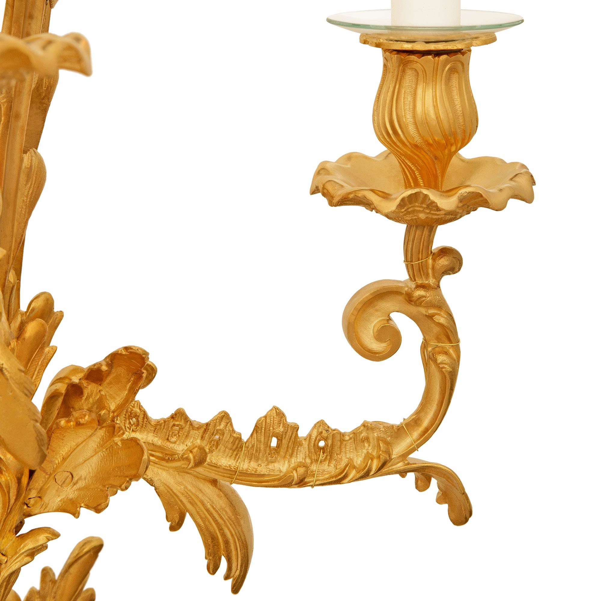 Specchio da toilette in porcellana e ormolu del XIX secolo French Belle Epoque in vendita 2