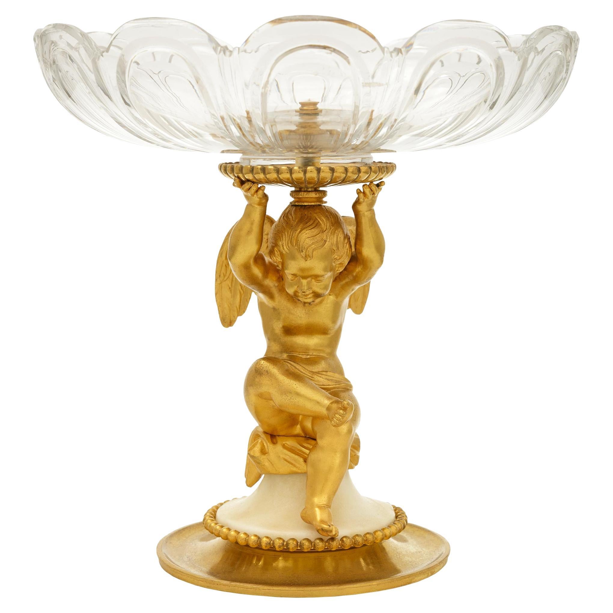 Centre de table en bronze doré, marbre et cristal d
époque Belle Epoque (19e siècle)