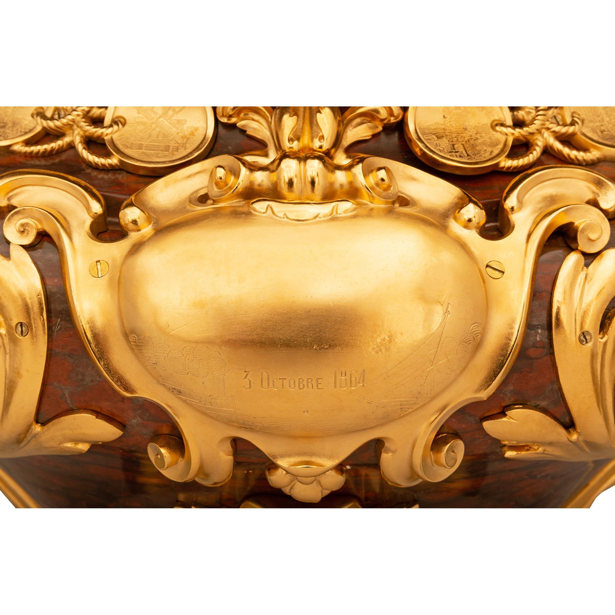 French 19th century Belle Epoque Rouge Griotte marble & Ormolu centerpiece For Sale 4