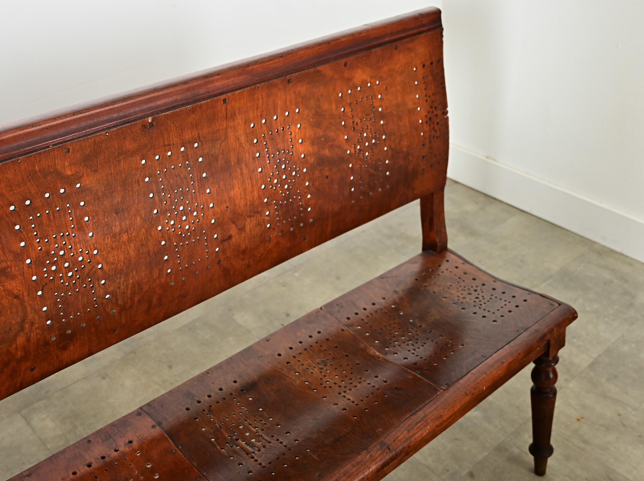 French 19th Century Bentwood Bench with Pierced Back For Sale 3
