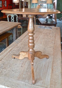 French 19th Century Biedermeier Pear-Wood Round Pedestal Side Table.