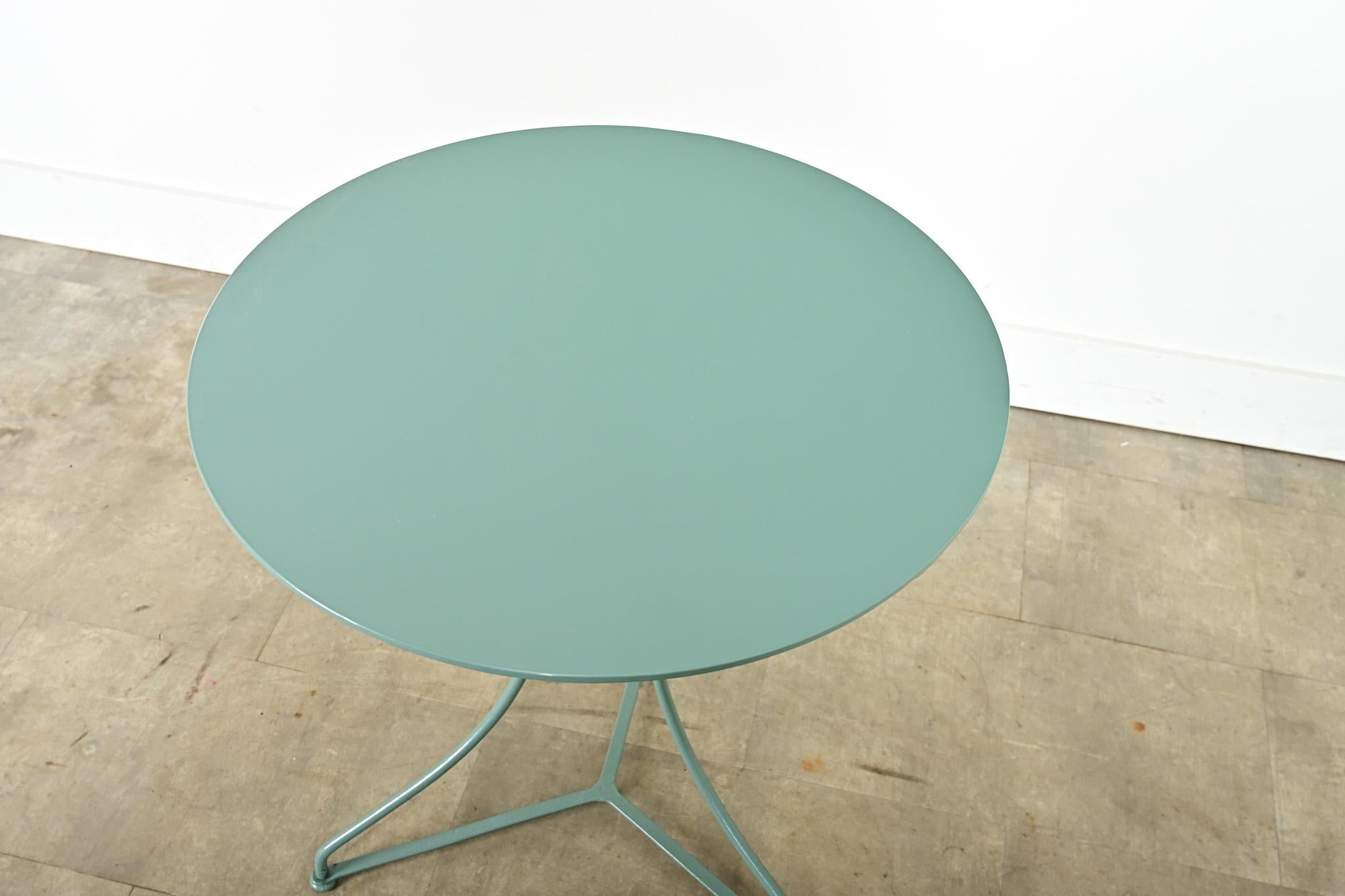 French 19th Century Bistro Table in New Powdercoat For Sale 2