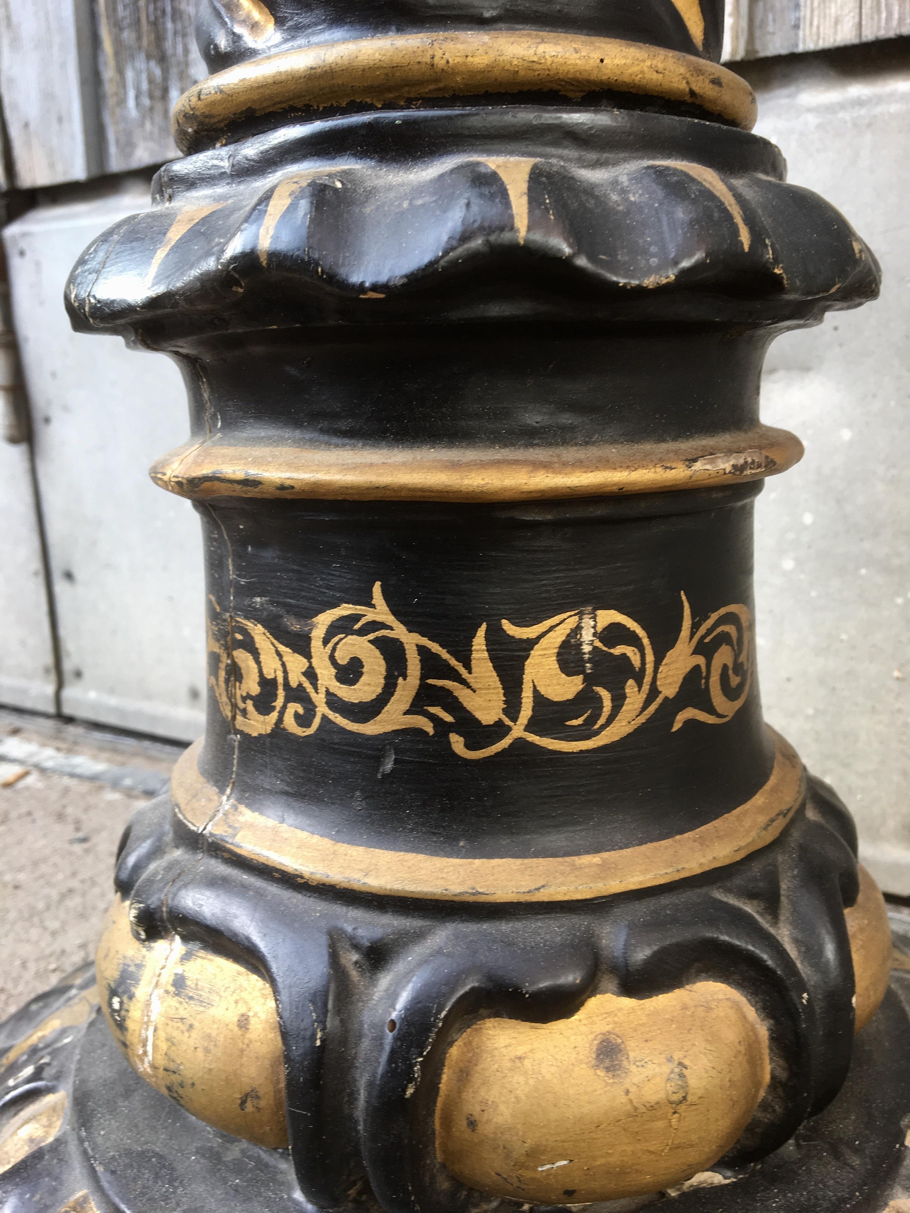 French 19th Century Black And Gilded Twisted Baroque Style Pedestal For Sale 2