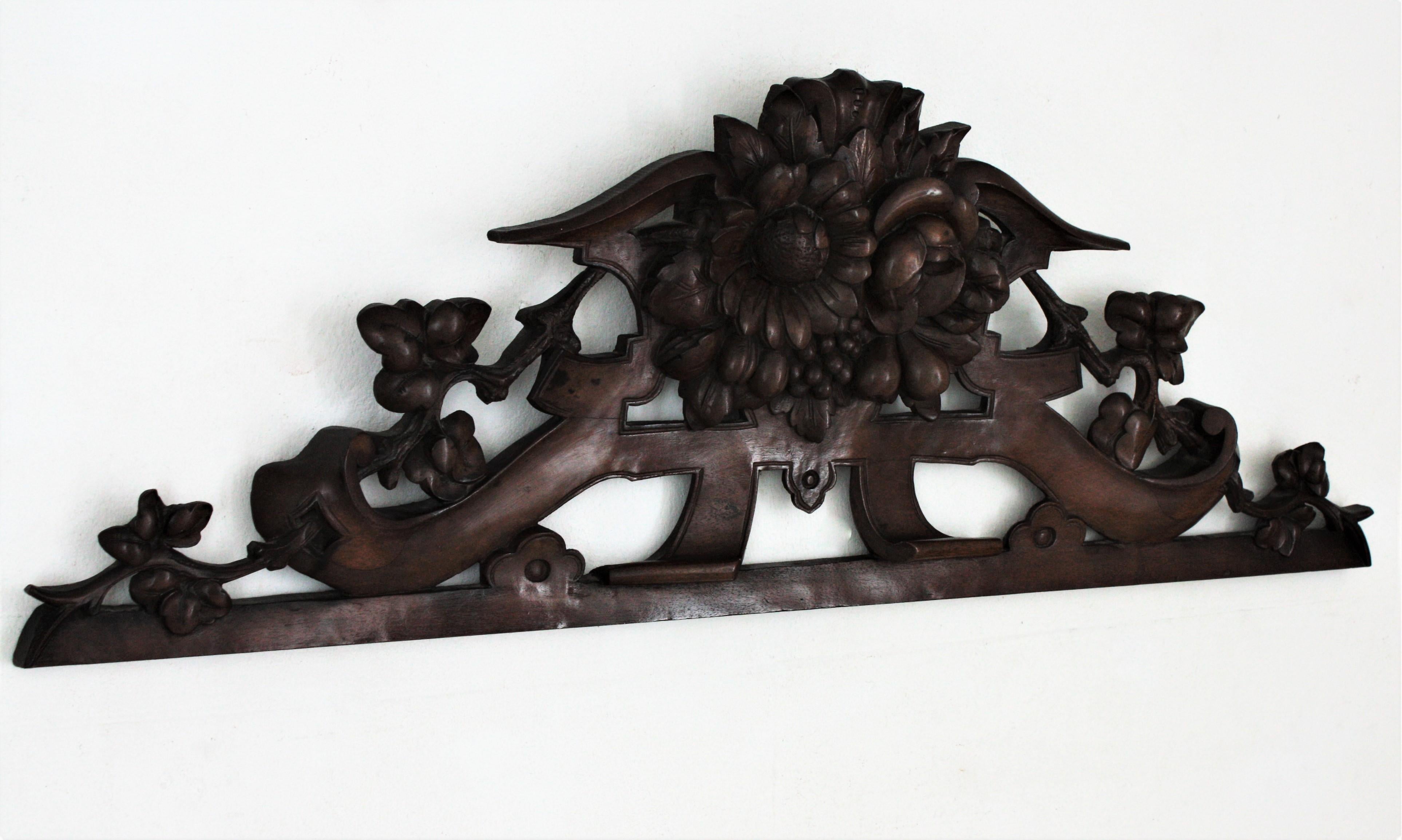 Regency French 19th Century Black Forest Carved Walnut Fruit and Flower Pediment / Crest