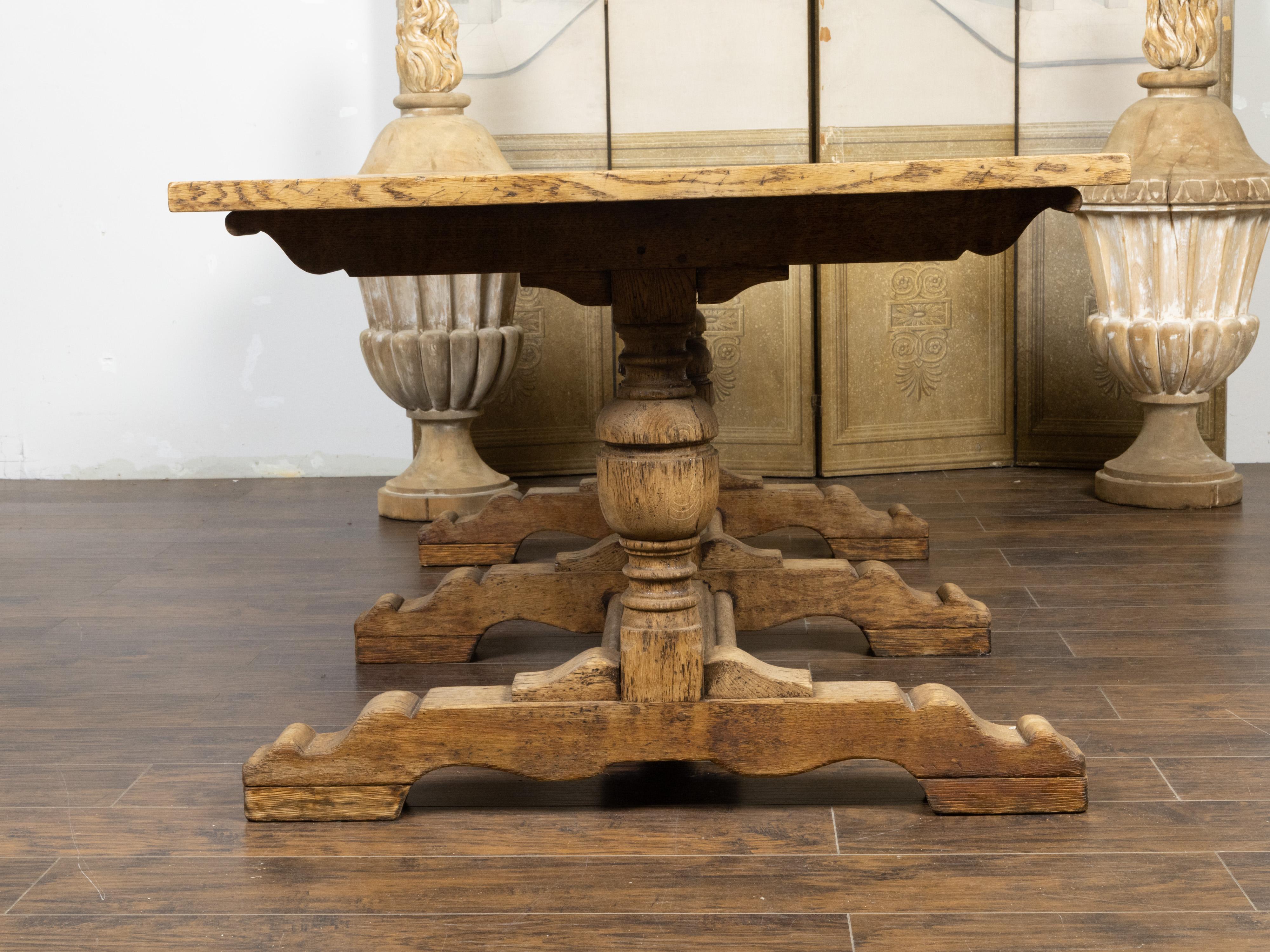 French 19th Century Bleached Oak Farm Table with Trestle Base and Baluster Legs For Sale 2