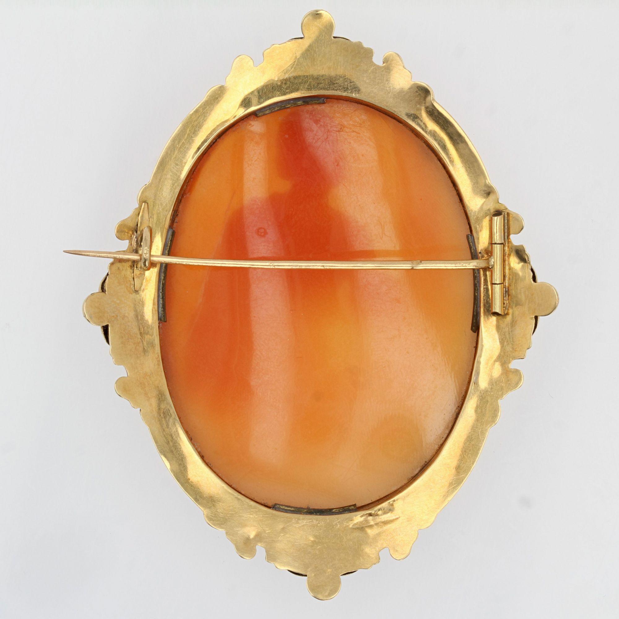 cameo gold brooch