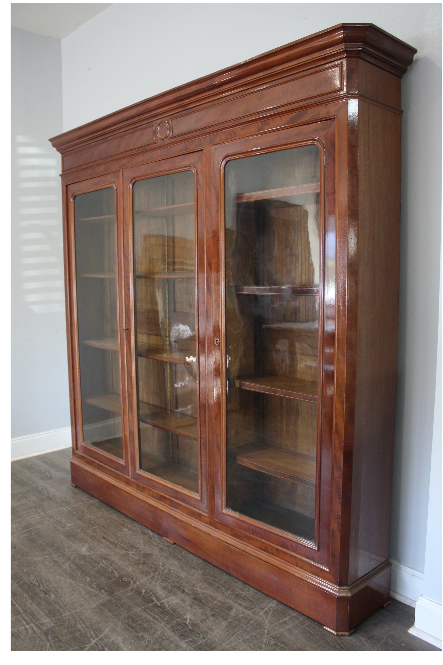 French 19th Century Bookcase or Vitrine For Sale 5