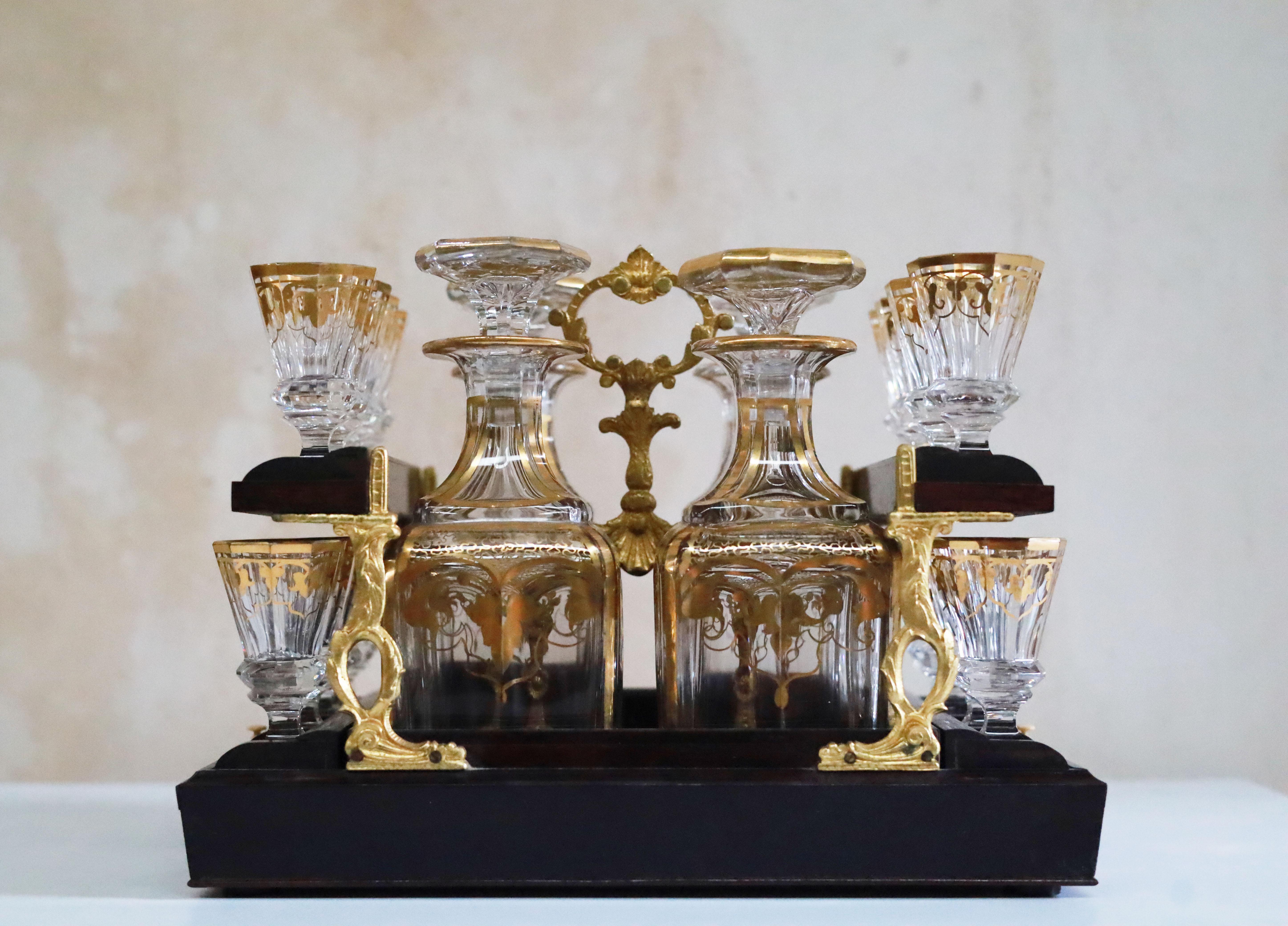 French 19th Century Boulle Cave a Liqueur For Sale 12