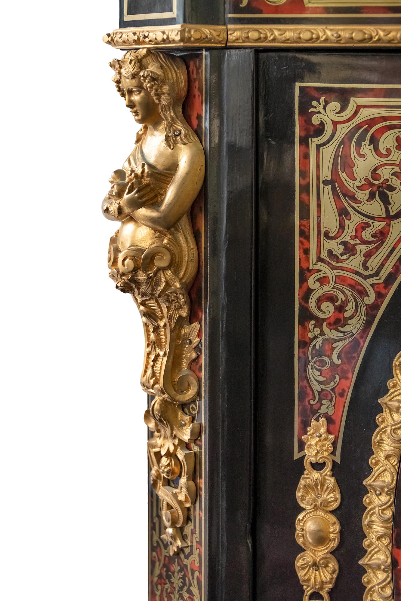 Bronze Armoire à deux portes Boulle/Napoléon III du XIXe siècle en vente