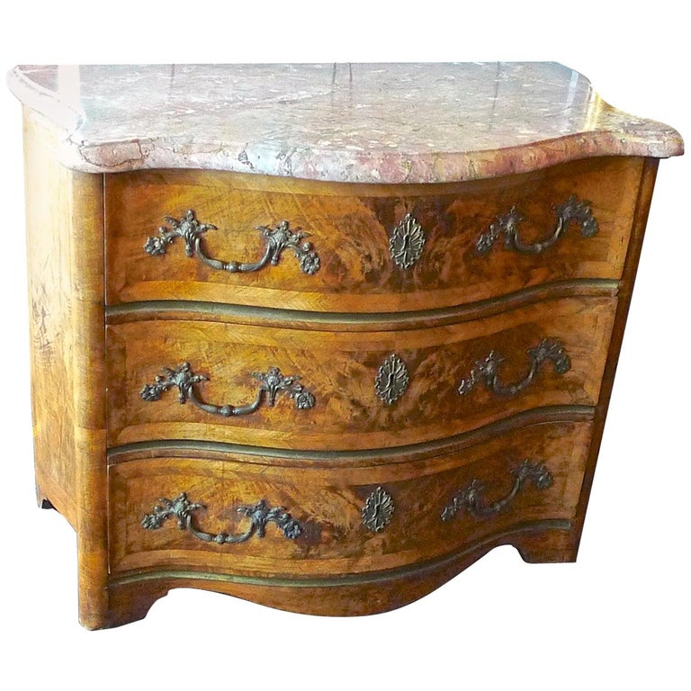 French 19th Century Bow Fronted Burl Walnut Chest Of Drawers With