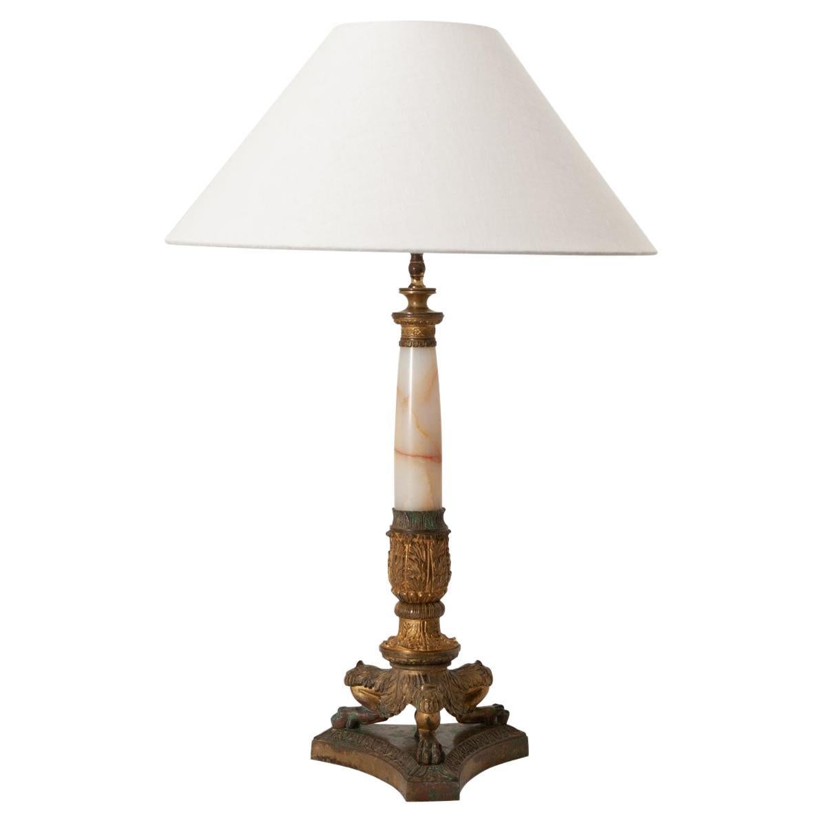 Lampe simple en laiton et onyx du XIXe siècle en vente