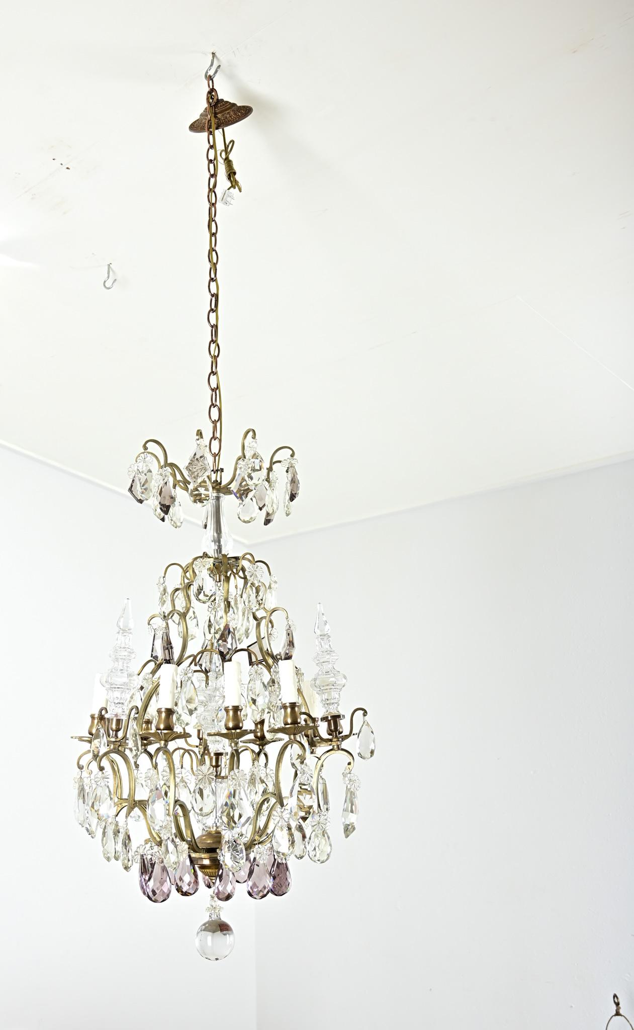 French 19th Century Brass & Crystal Chandelier in vendita 2