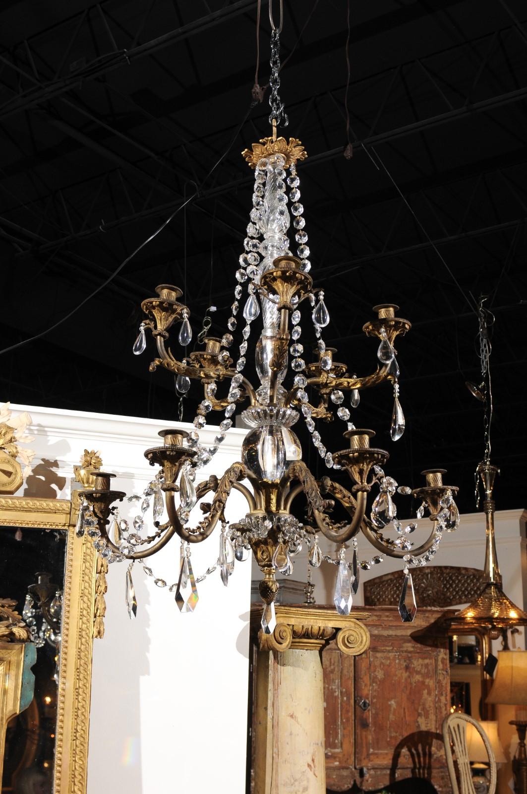 French 19th Century Bronze 10-Light Tiered Chandelier with Large Crystal Stem For Sale 1