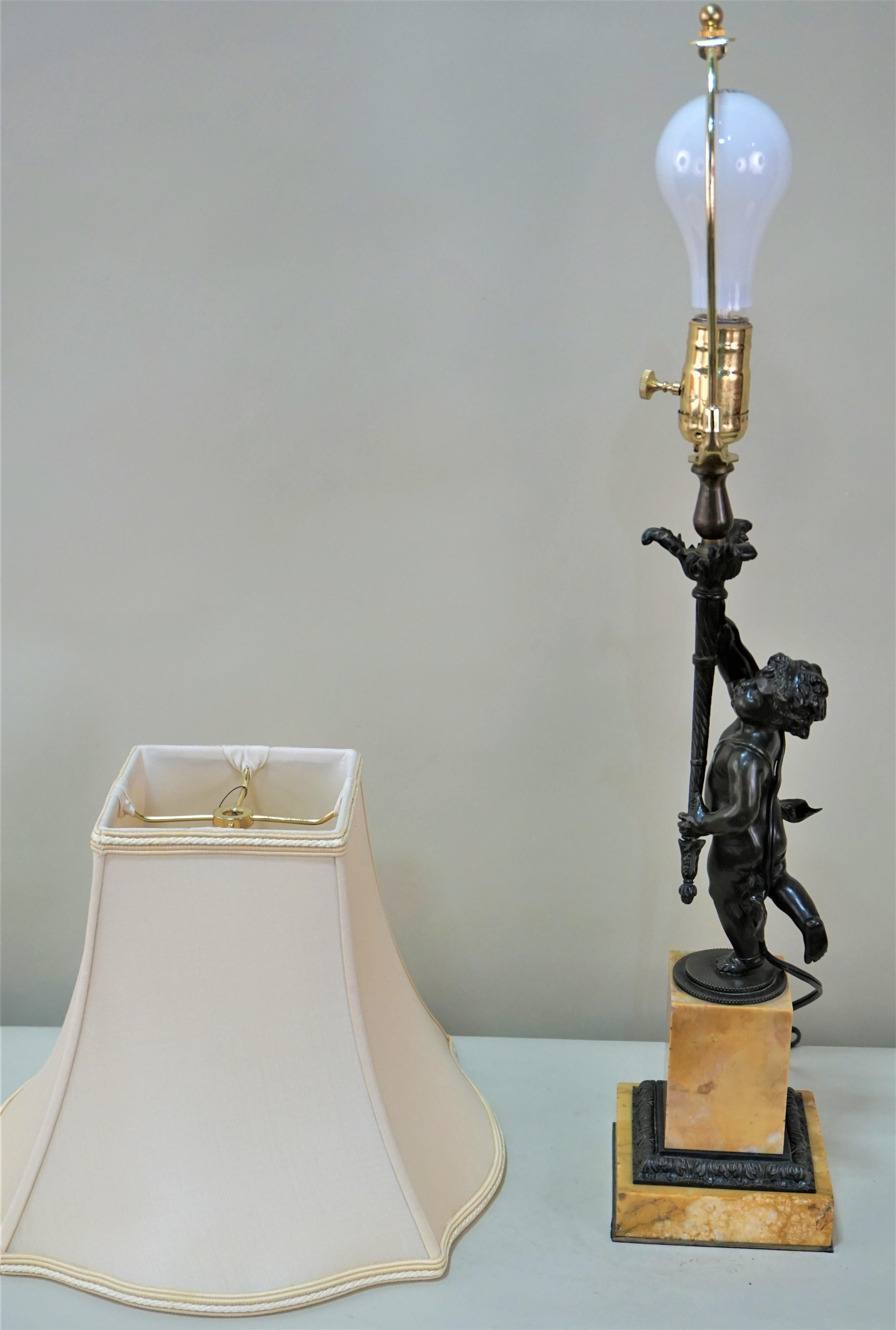 French 19th Century Bronze Cherub Sculpture Table Lamp 8