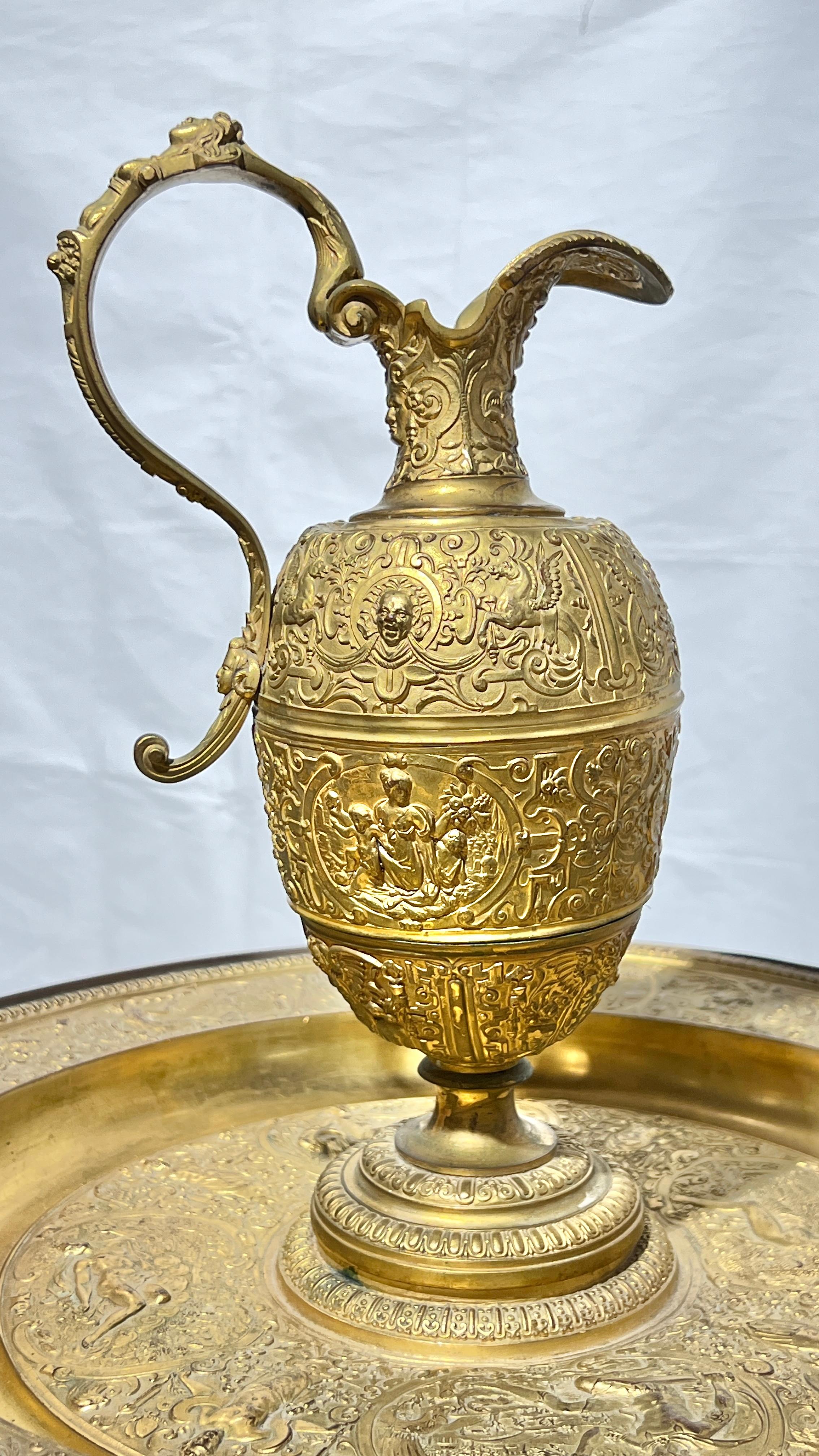 French 19th Century  Bronze  Electroform  Ewer and Basin on Stand For Sale 1